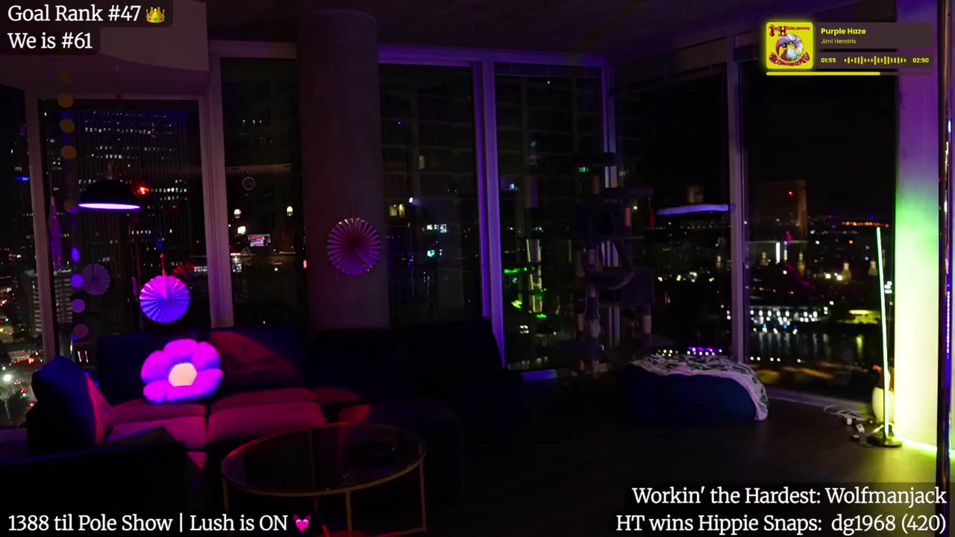 Gallery image thumbnail from Giaversary's myfreecams stream on, 10/19/2025, 04:37 image 7 of 20