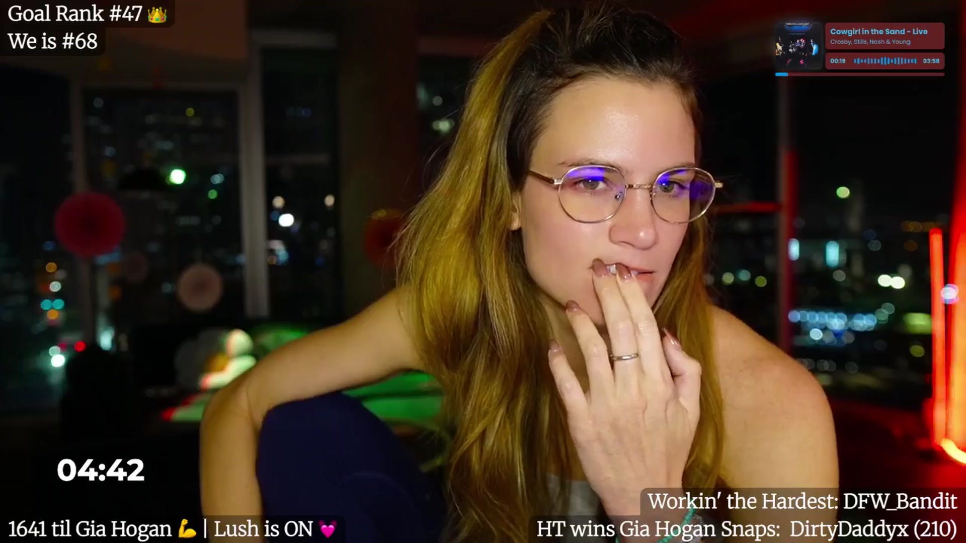 Gallery image thumbnail from Giaversary's myfreecams stream on, 10/21/2025, 03:07 image 3 of 20