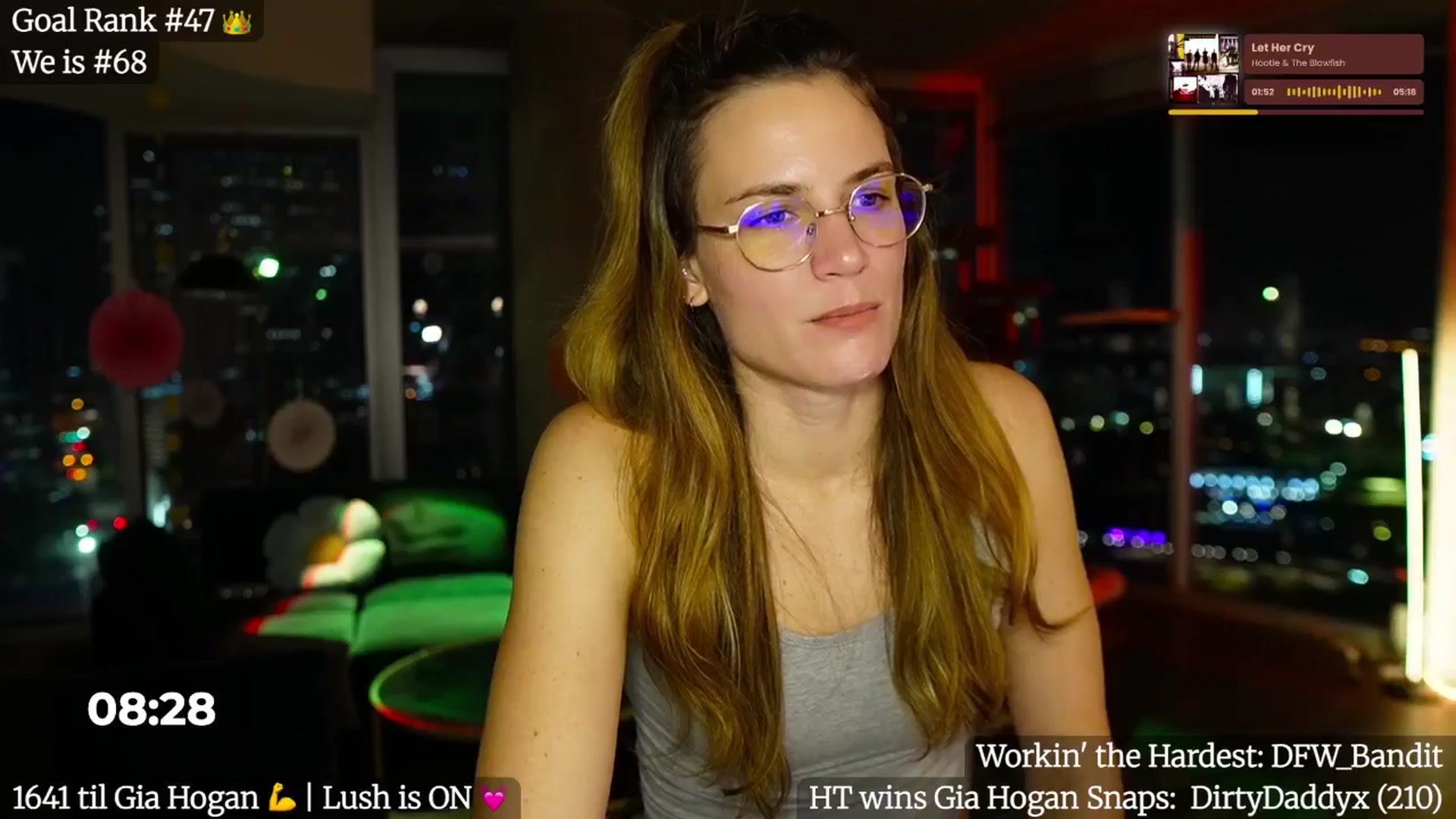 Gallery image thumbnail from Giaversary's myfreecams stream on, 10/21/2025, 03:07 image 2 of 20
