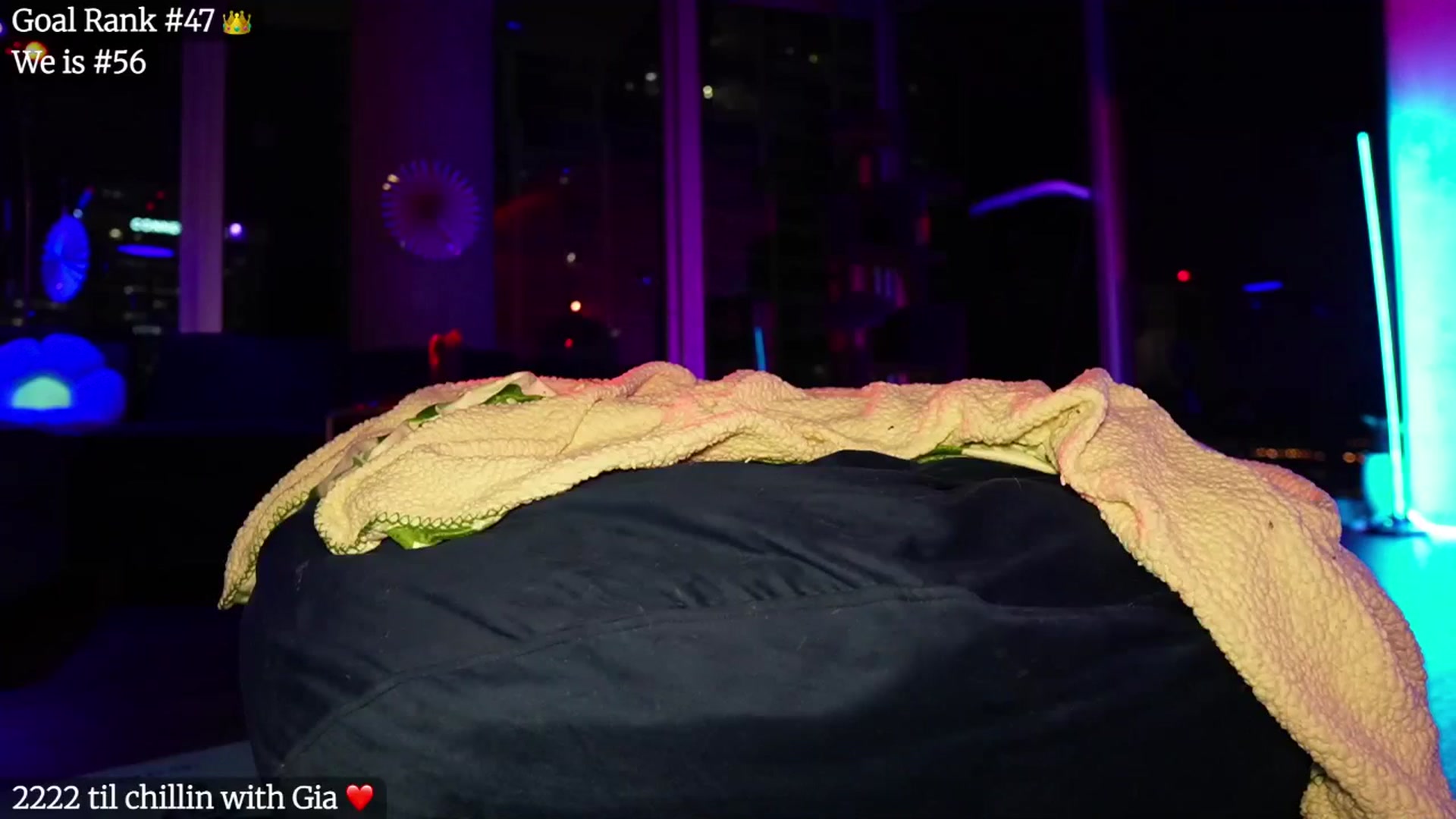 Gallery image thumbnail from Giaversary's myfreecams stream on, 10/25/2025, 06:25 image 14 of 20