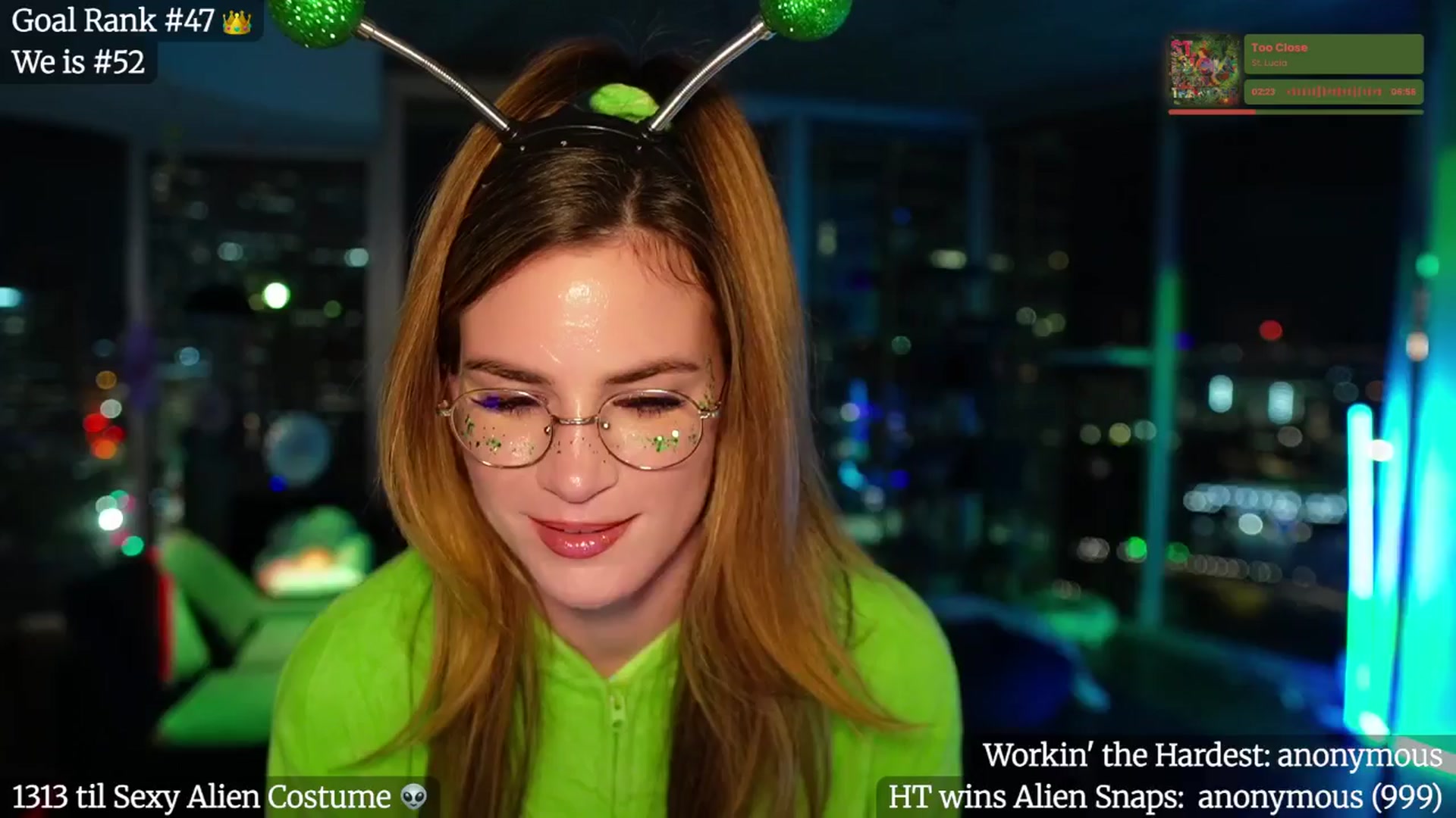 Gallery image thumbnail from Giaversary's myfreecams stream on, 10/28/2025, 01:48 image 12 of 20