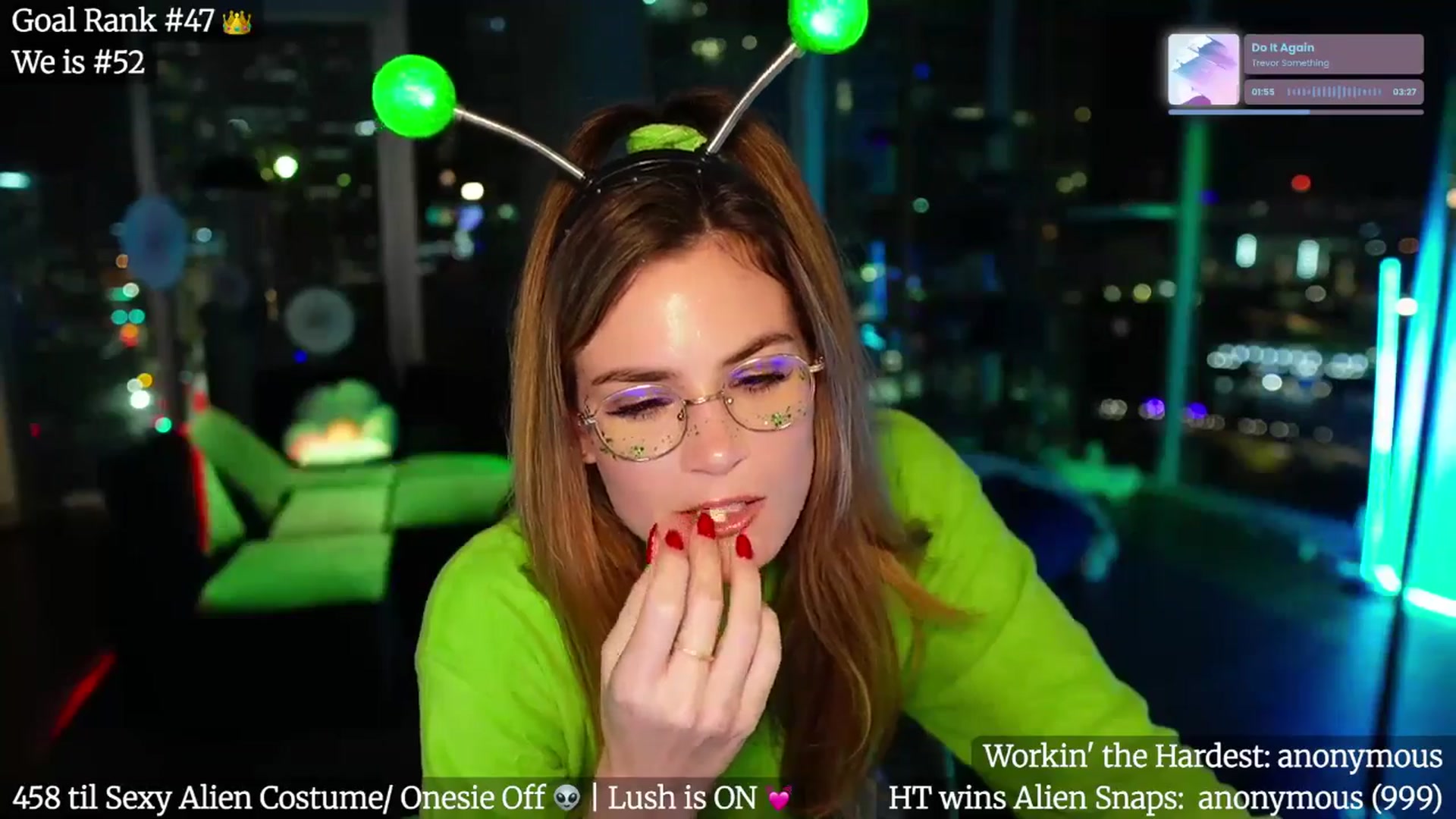 Gallery image thumbnail from Giaversary's myfreecams stream on, 10/28/2025, 03:10 image 4 of 20