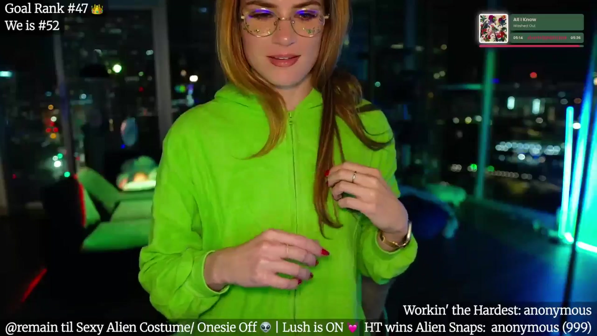 Gallery image thumbnail from Giaversary's myfreecams stream on, 10/28/2025, 03:10 image 7 of 20
