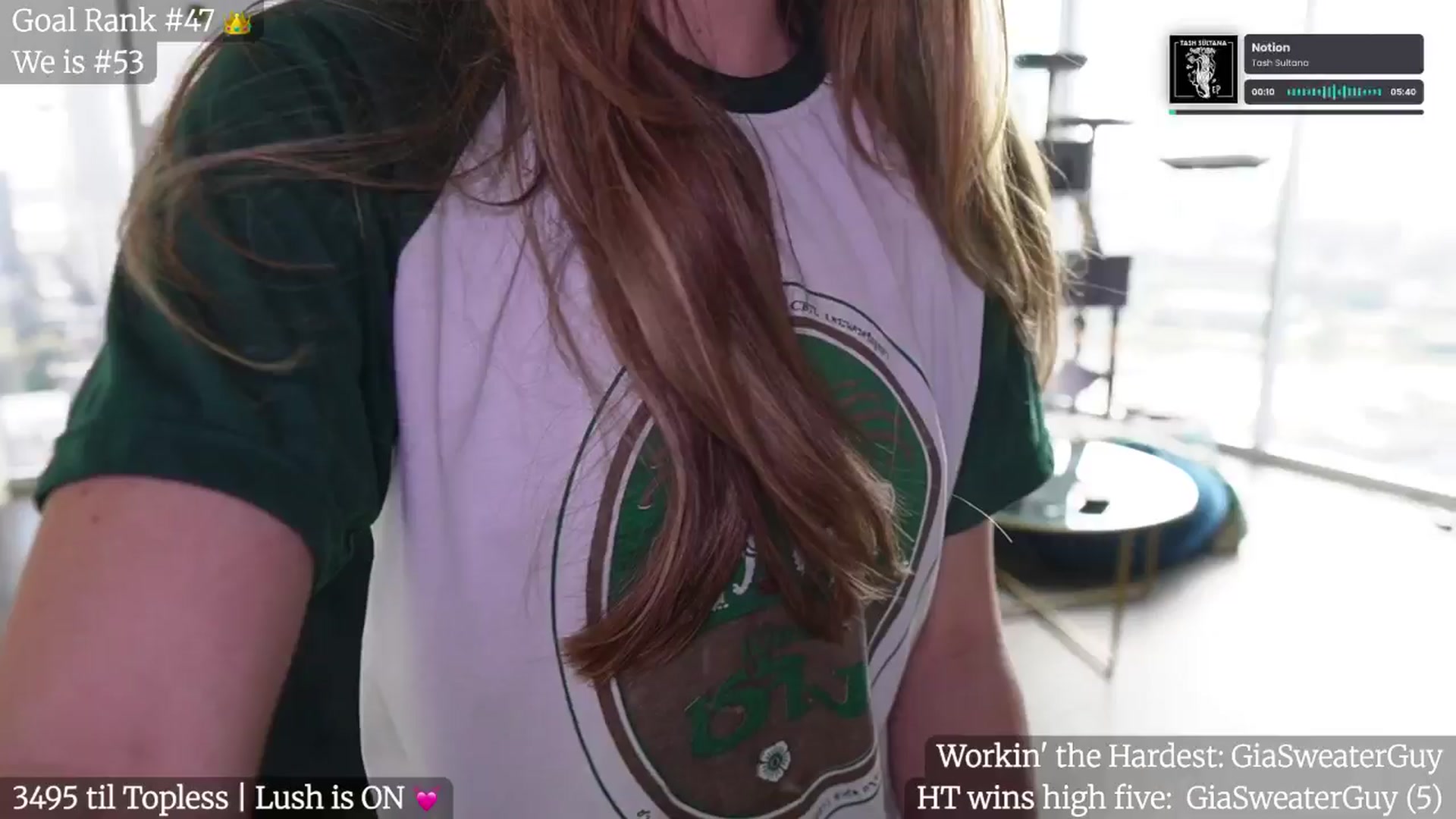 Gallery image thumbnail from Giaversary's myfreecams stream on, 10/29/2025, 20:19 image 2 of 20
