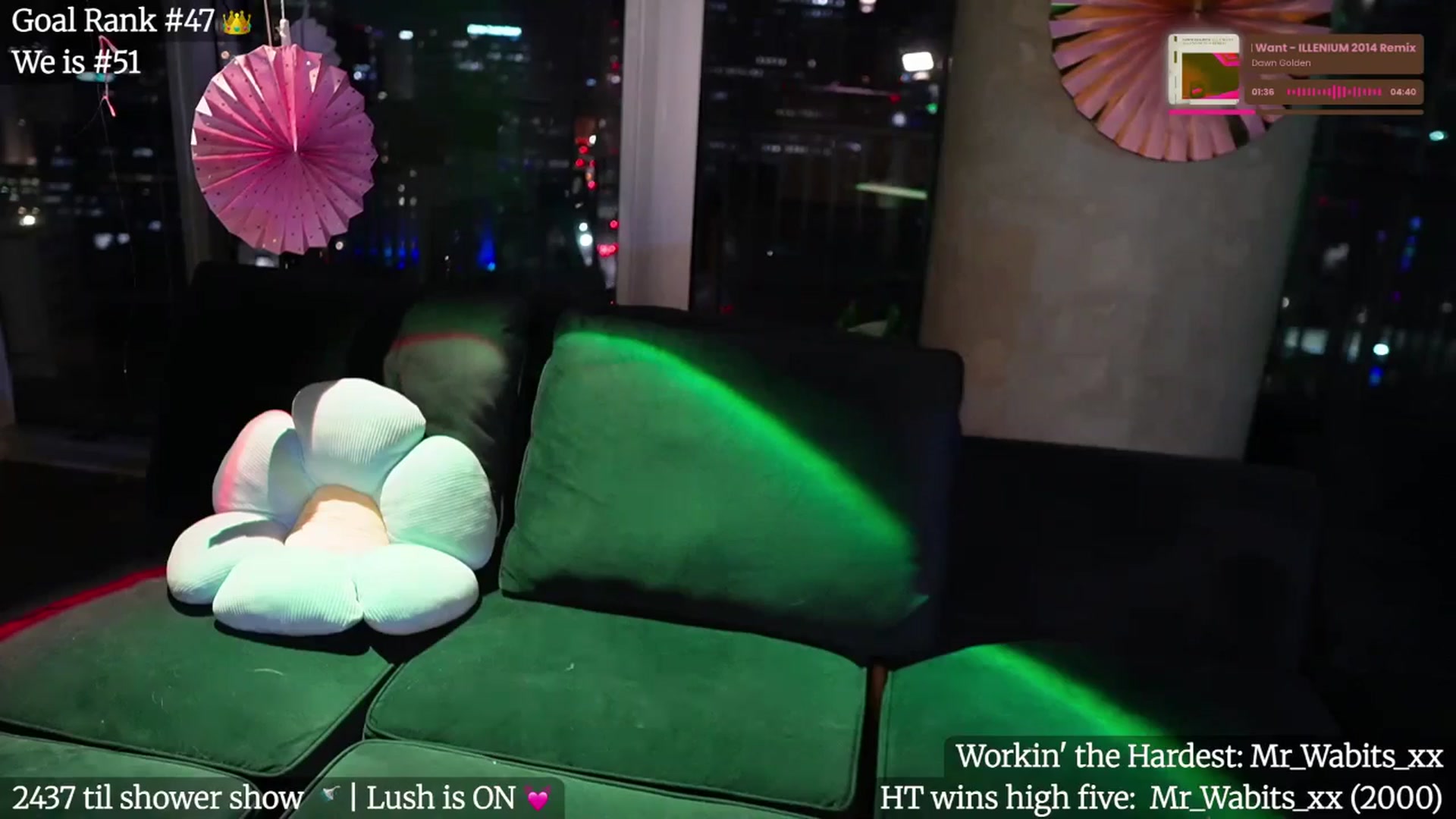 Gallery image thumbnail from Giaversary's myfreecams stream on, 10/30/2025, 01:48 image 12 of 20