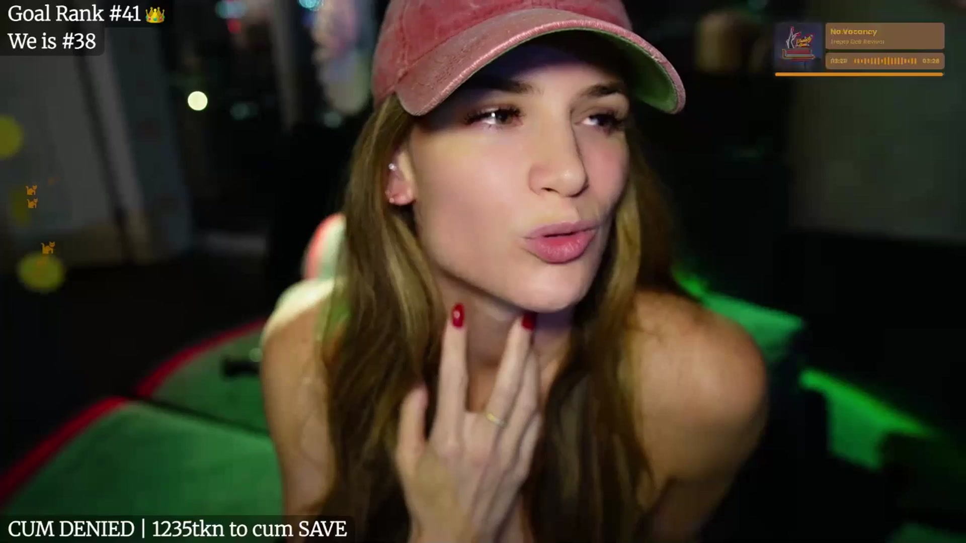 Gallery image thumbnail from Giaversary's myfreecams stream on, 10/30/2025, 04:07 image 20 of 20