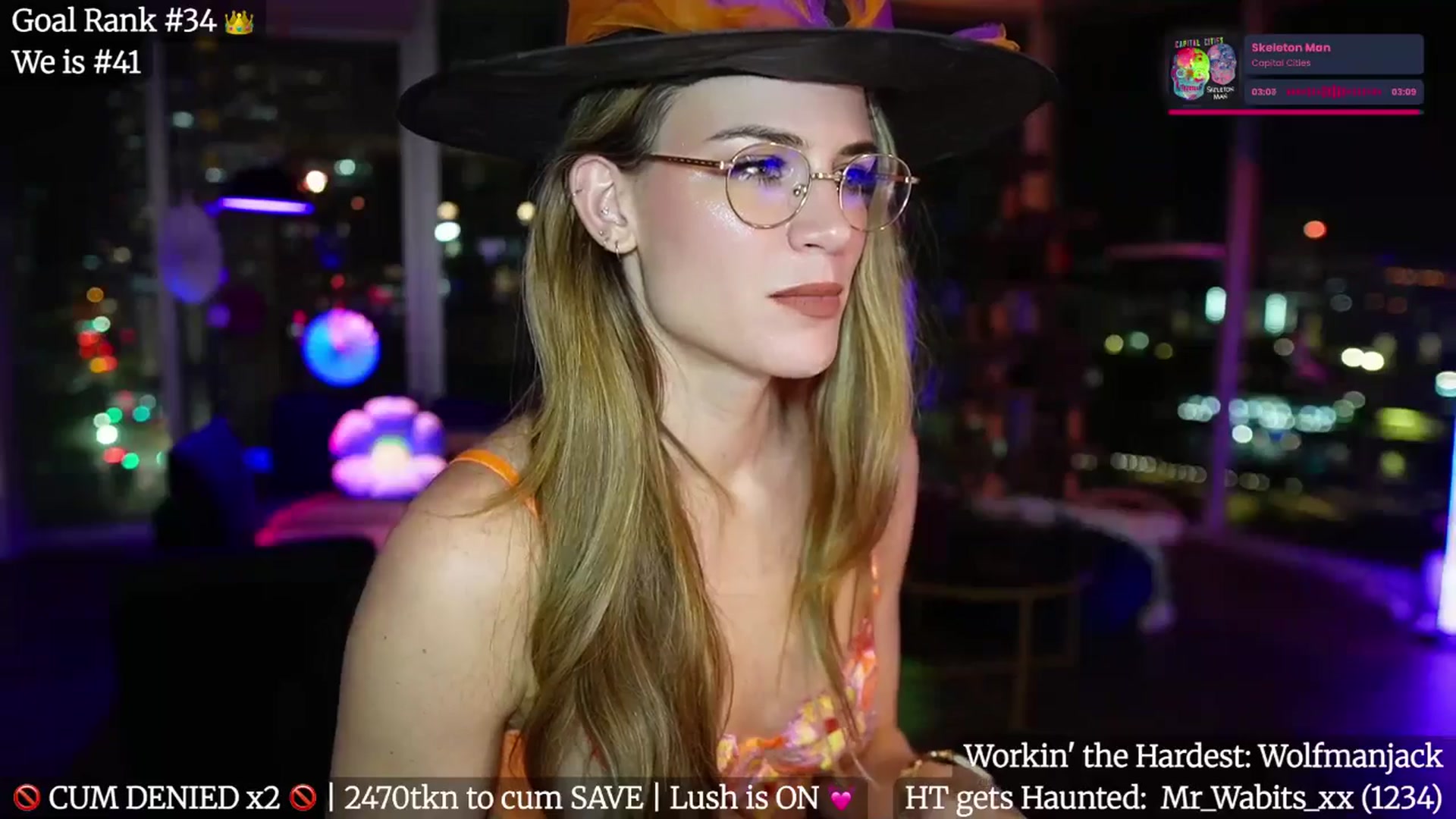 Gallery image thumbnail from Giaversary's myfreecams stream on, 11/01/2025, 06:21 image 3 of 20