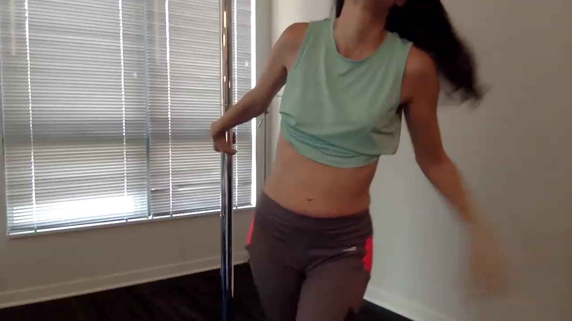 Gallery image thumbnail from GigiRose98's myfreecams stream on, 06/18/2023, 22:02 image 7 of 20