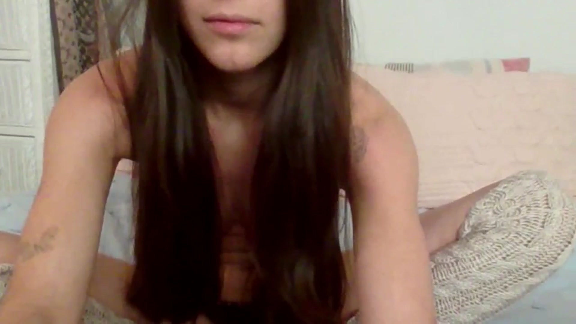 Gallery image thumbnail from Gigichateau_'s myfreecams stream on, 01/02/2026, 04:12 image 9 of 20