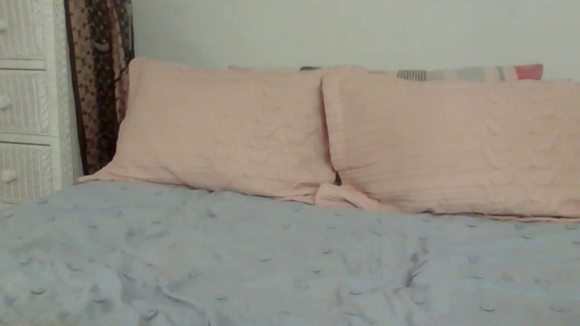 Gallery image thumbnail from Gigichateau_'s myfreecams stream on, 01/02/2026, 04:12 image 17 of 20
