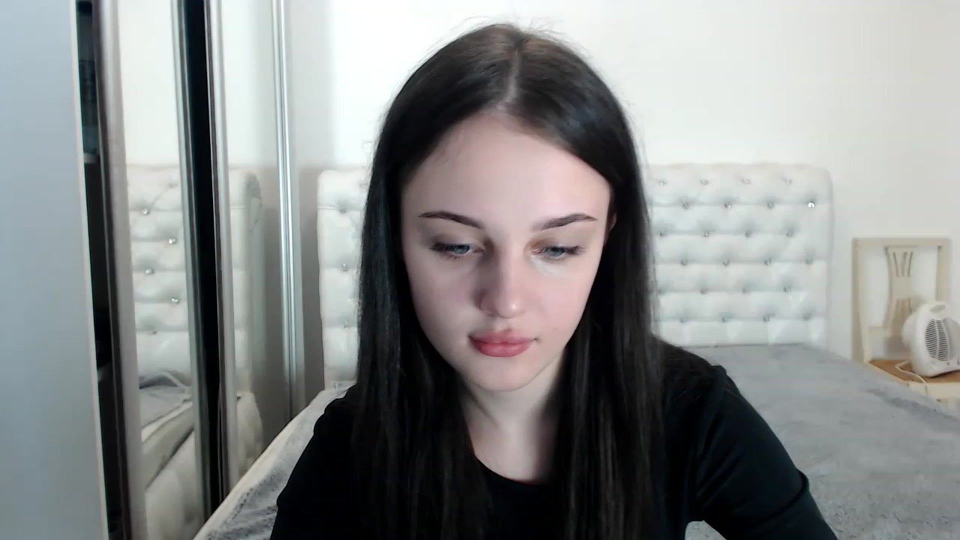 Gallery image thumbnail from Gigii_ulala_'s myfreecams stream on, 05/11/2023, 12:18 image 14 of 20
