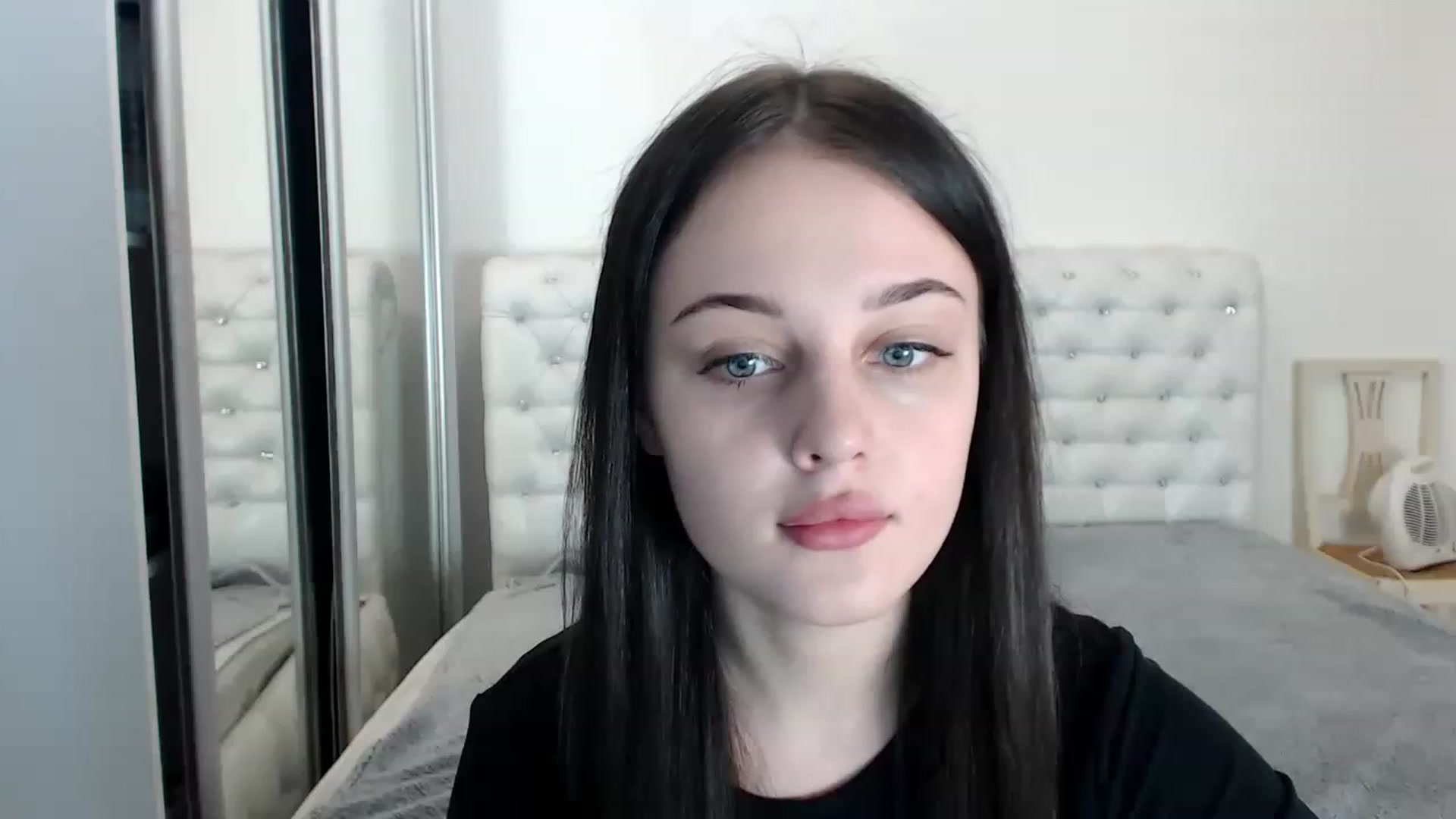 Gallery image thumbnail from Gigii_ulala_'s myfreecams stream on, 05/11/2023, 12:18 image 8 of 20