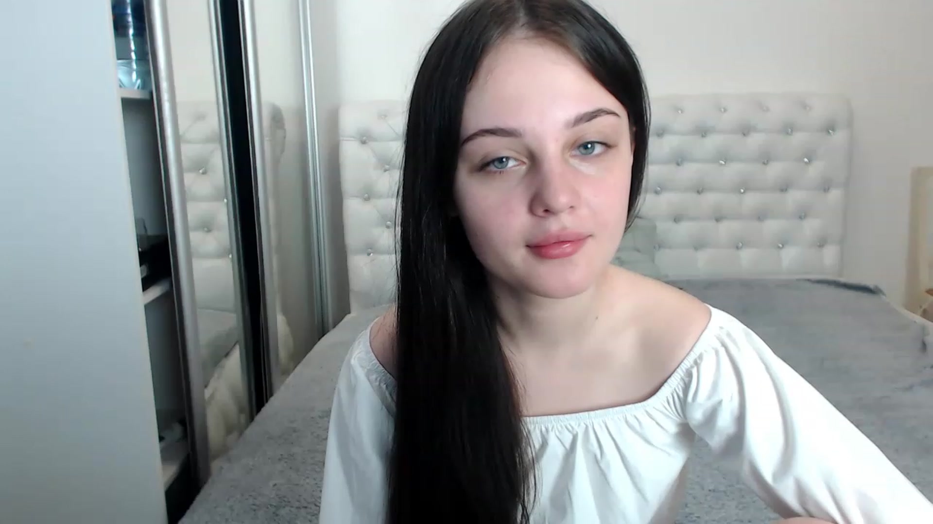 Gallery image thumbnail from Gigii_ulala_'s myfreecams stream on, 05/26/2023, 09:29 image 16 of 20
