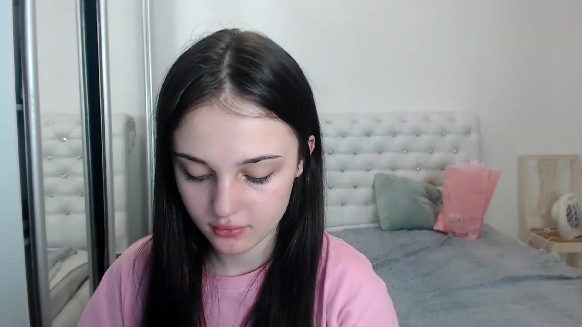 Gallery image thumbnail from Gigii_ulala_'s myfreecams stream on, 05/28/2023, 09:20 image 10 of 20