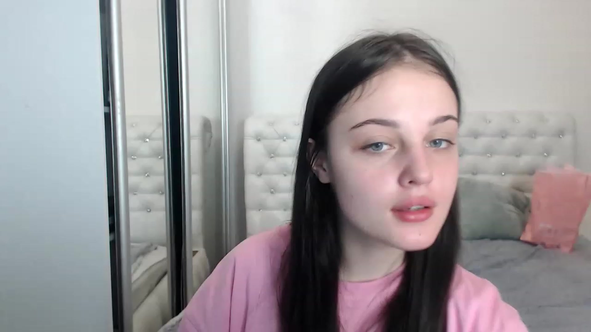 Gallery image thumbnail from Gigii_ulala_'s myfreecams stream on, 05/28/2023, 09:20 image 13 of 20