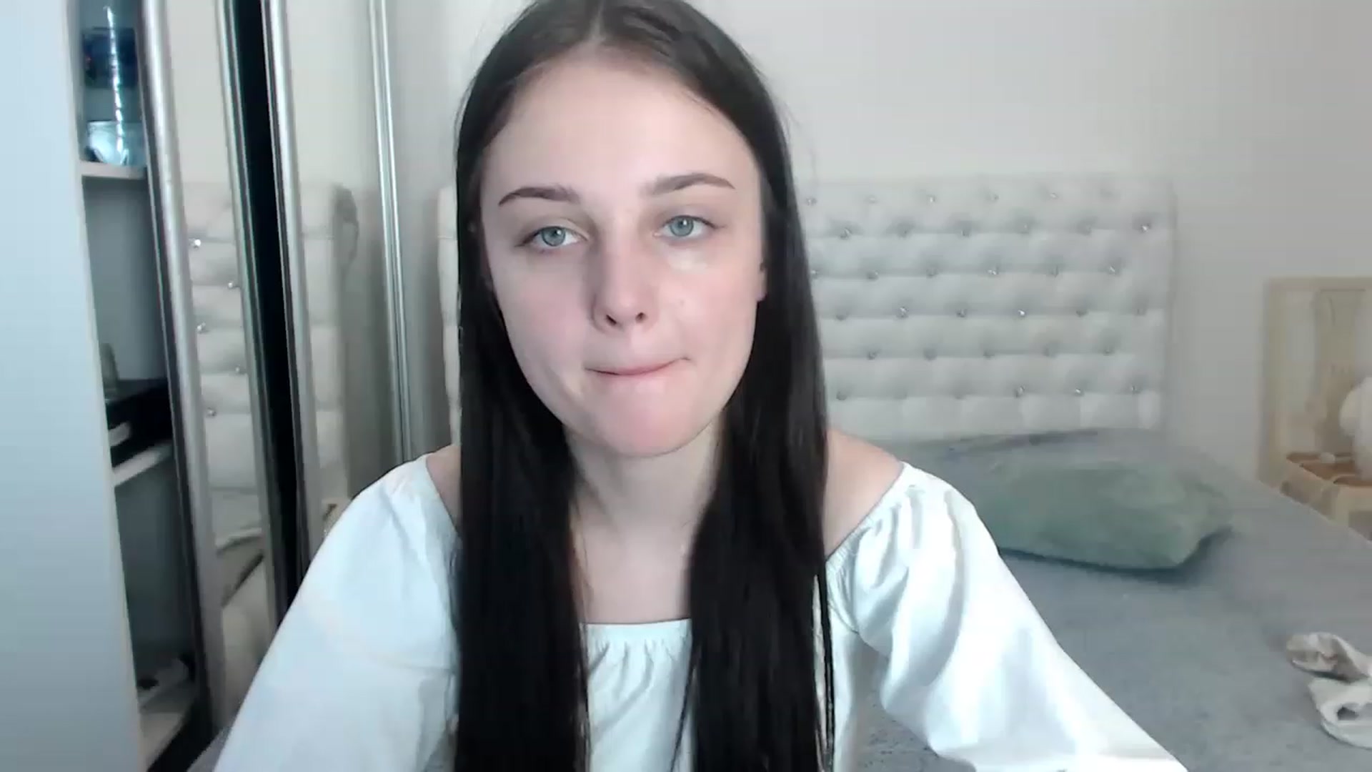 Gallery image thumbnail from Gigii_ulala_'s myfreecams stream on, 05/29/2023, 09:26 image 14 of 20