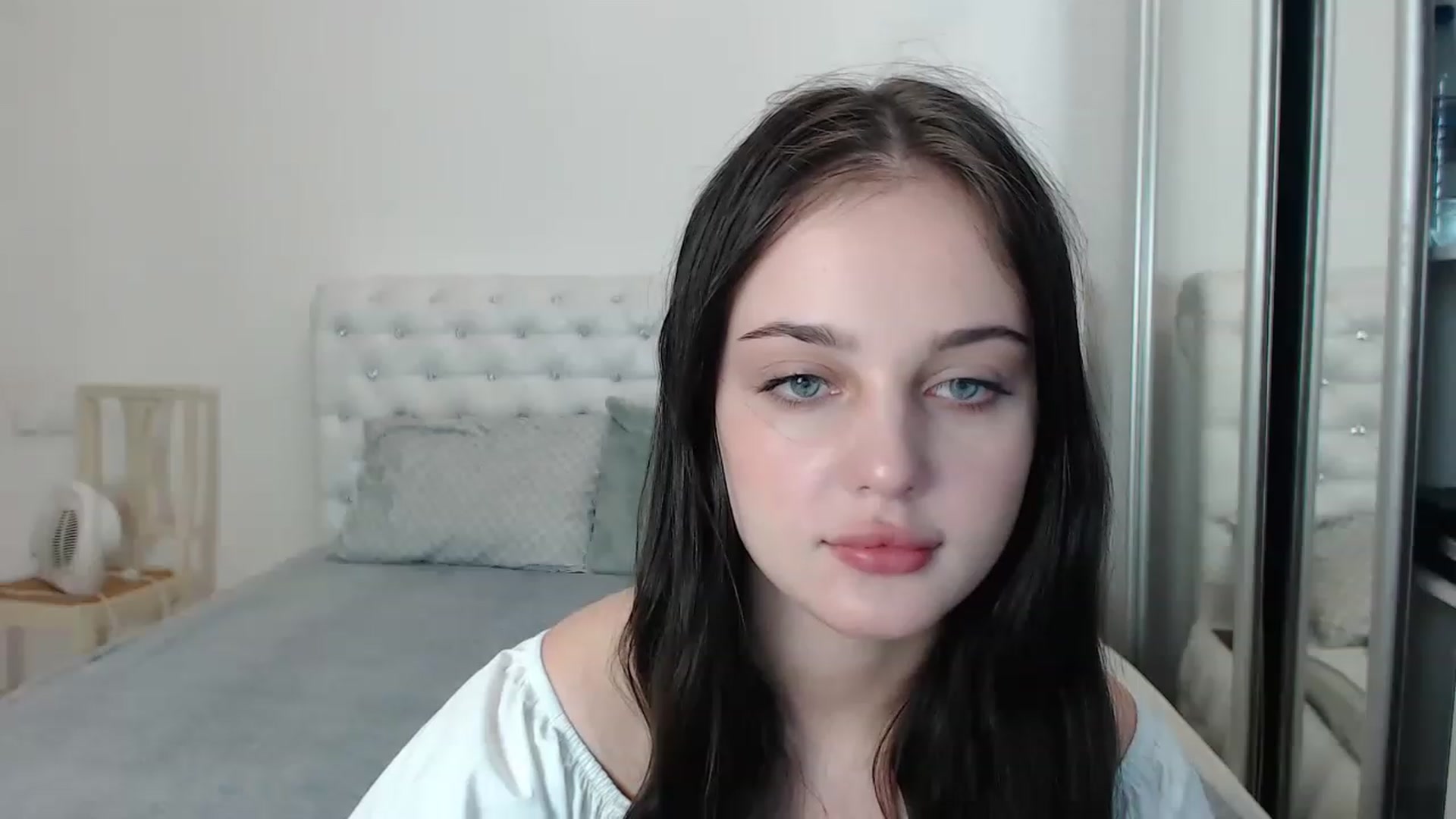 Gallery image thumbnail from Gigii_ulala_'s myfreecams stream on, 06/11/2023, 13:18 image 15 of 20