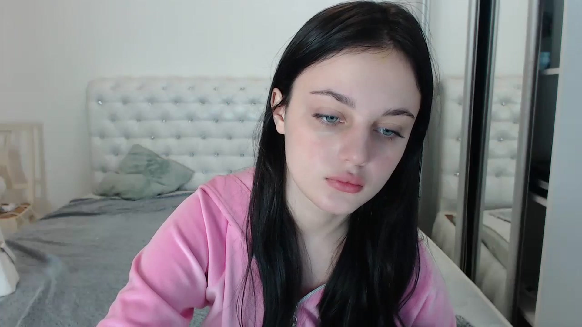 Gallery image thumbnail from Gigii_ulala_'s myfreecams stream on, 06/28/2023, 12:20 image 8 of 20