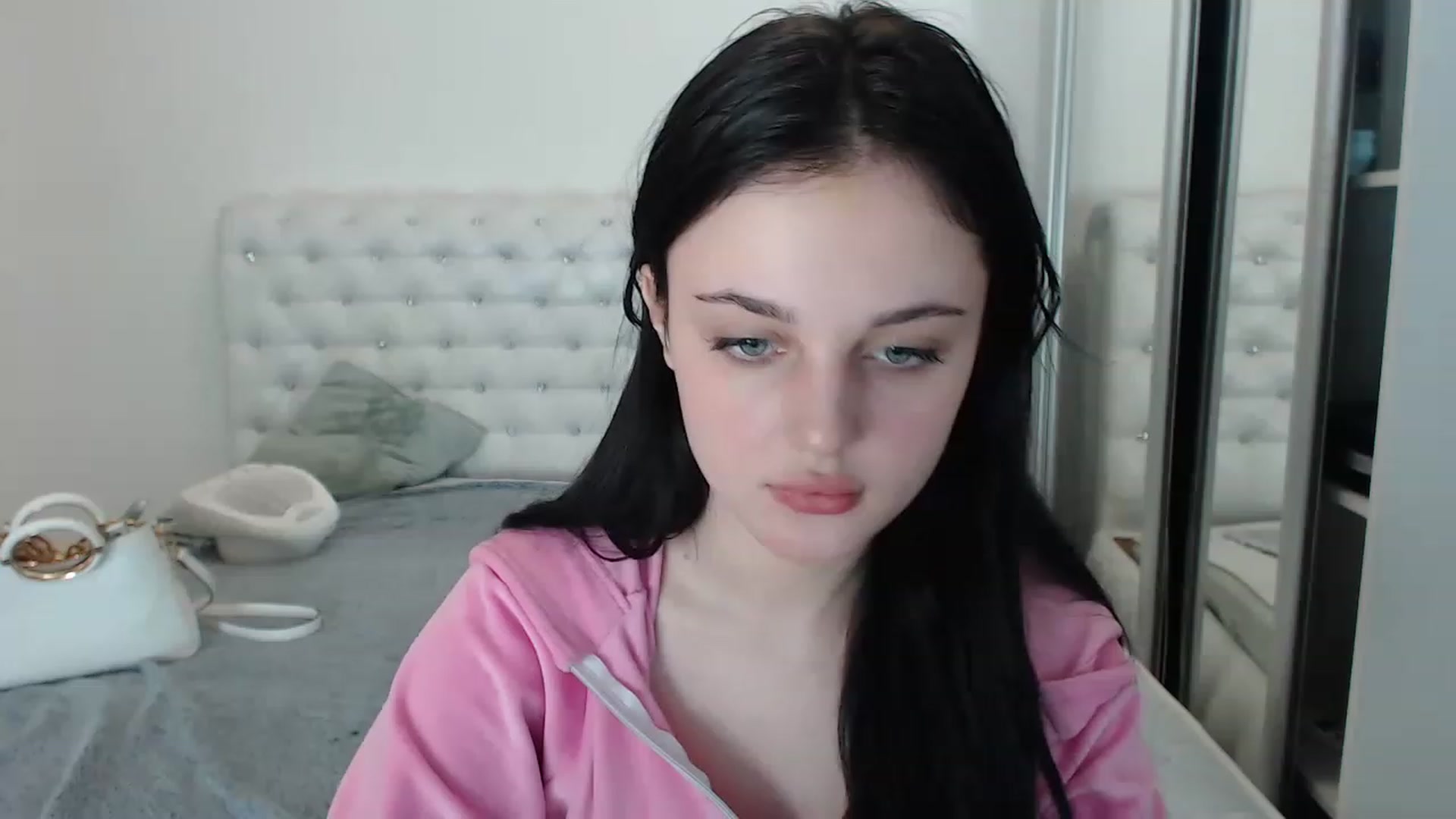 Gallery image thumbnail from Gigii_ulala_'s myfreecams stream on, 06/28/2023, 14:29 image 16 of 20