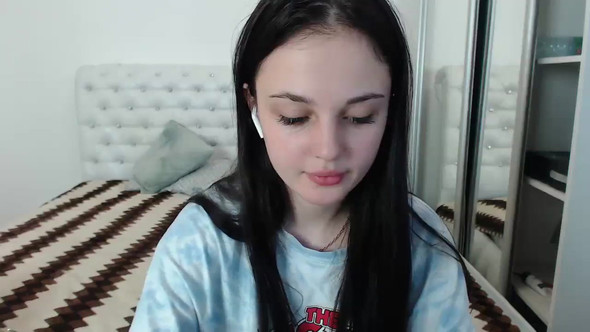 Gallery image thumbnail from Gigii_ulala_'s myfreecams stream on, 08/01/2023, 08:56 image 15 of 20