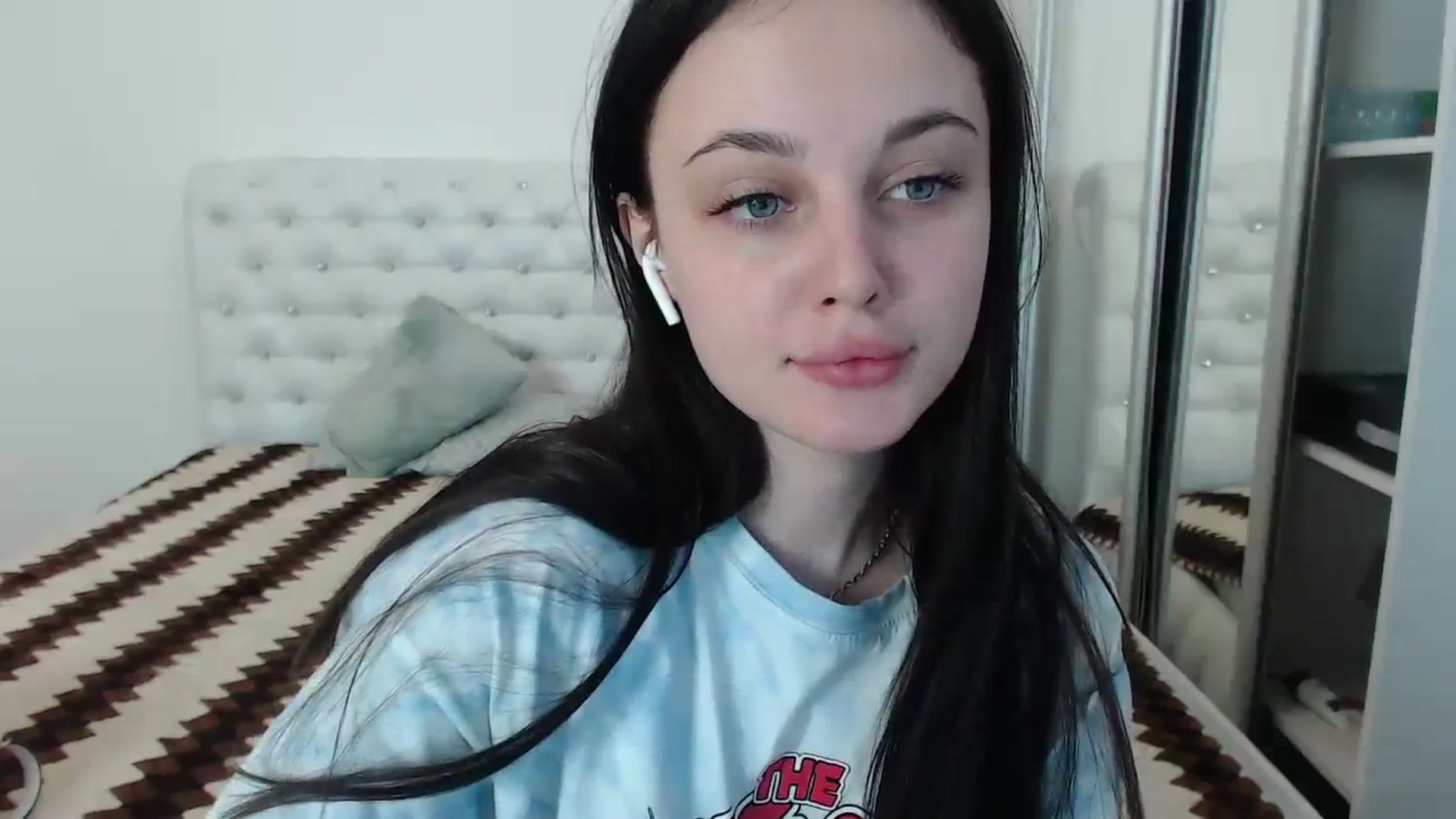 Gallery image thumbnail from Gigii_ulala_'s myfreecams stream on, 08/01/2023, 08:56 image 2 of 20