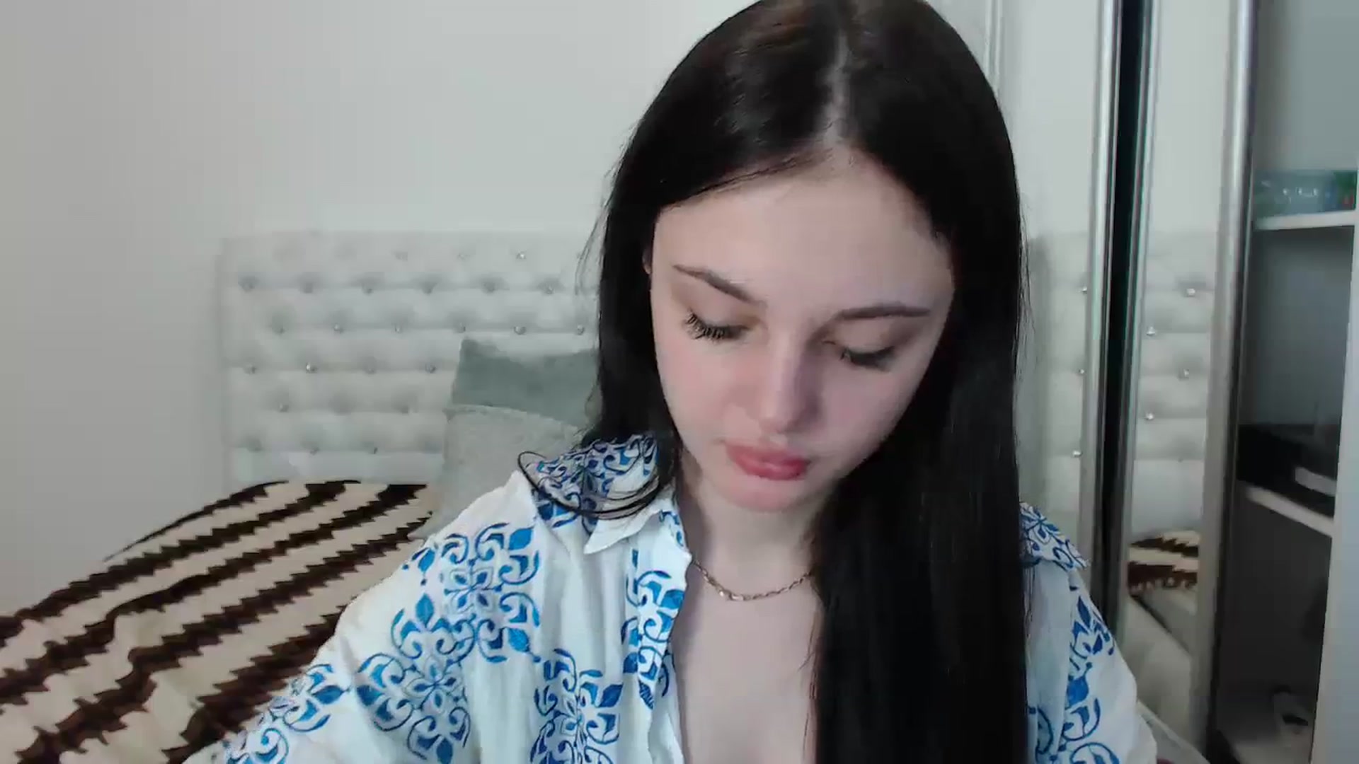 Gallery image thumbnail from Gigii_ulala_'s myfreecams stream on, 08/03/2023, 07:21 image 3 of 20