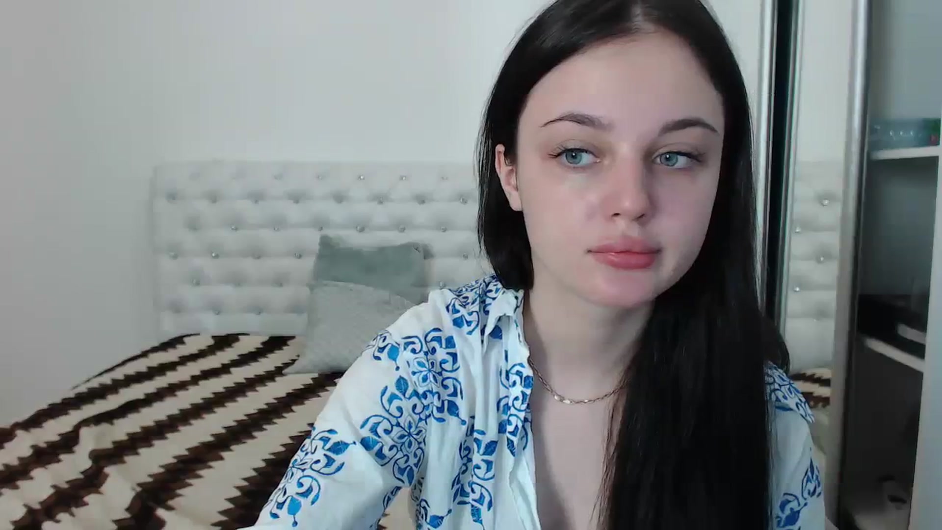 Gallery image thumbnail from Gigii_ulala_'s myfreecams stream on, 08/03/2023, 07:21 image 7 of 20