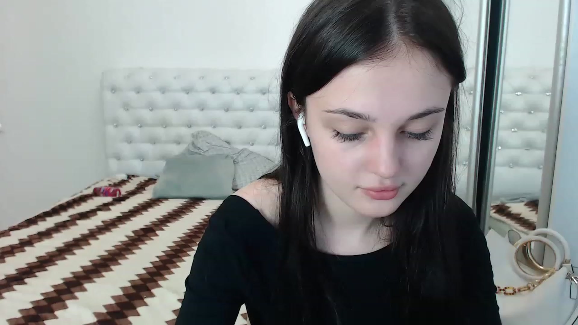 Gallery image thumbnail from Gigii_ulala_'s myfreecams stream on, 08/09/2023, 09:21 image 5 of 20