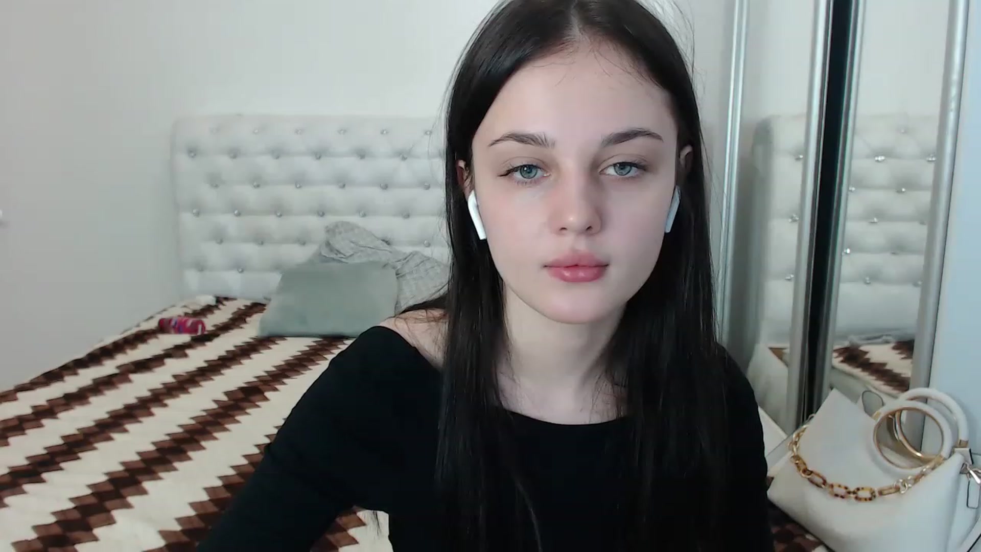 Gallery image thumbnail from Gigii_ulala_'s myfreecams stream on, 08/09/2023, 09:21 image 18 of 20