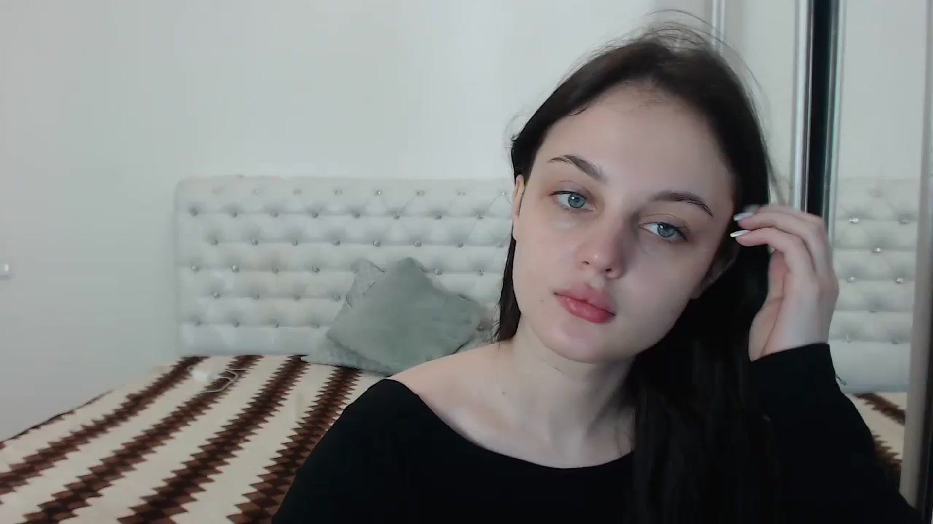 Gallery image thumbnail from Gigii_ulala_'s myfreecams stream on, 08/17/2023, 07:00 image 16 of 20
