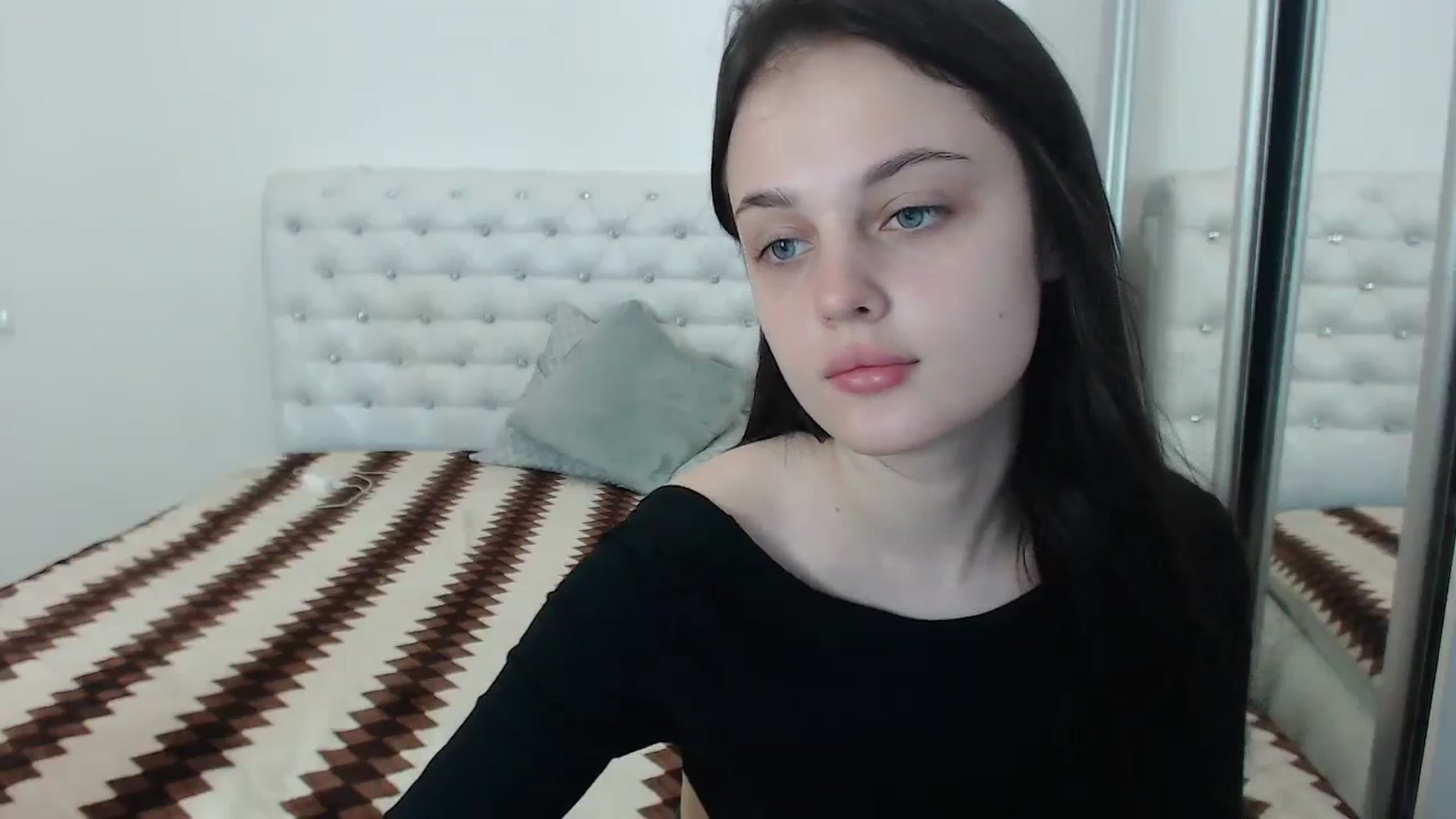 Gallery image thumbnail from Gigii_ulala_'s myfreecams stream on, 08/17/2023, 07:43 image 9 of 20