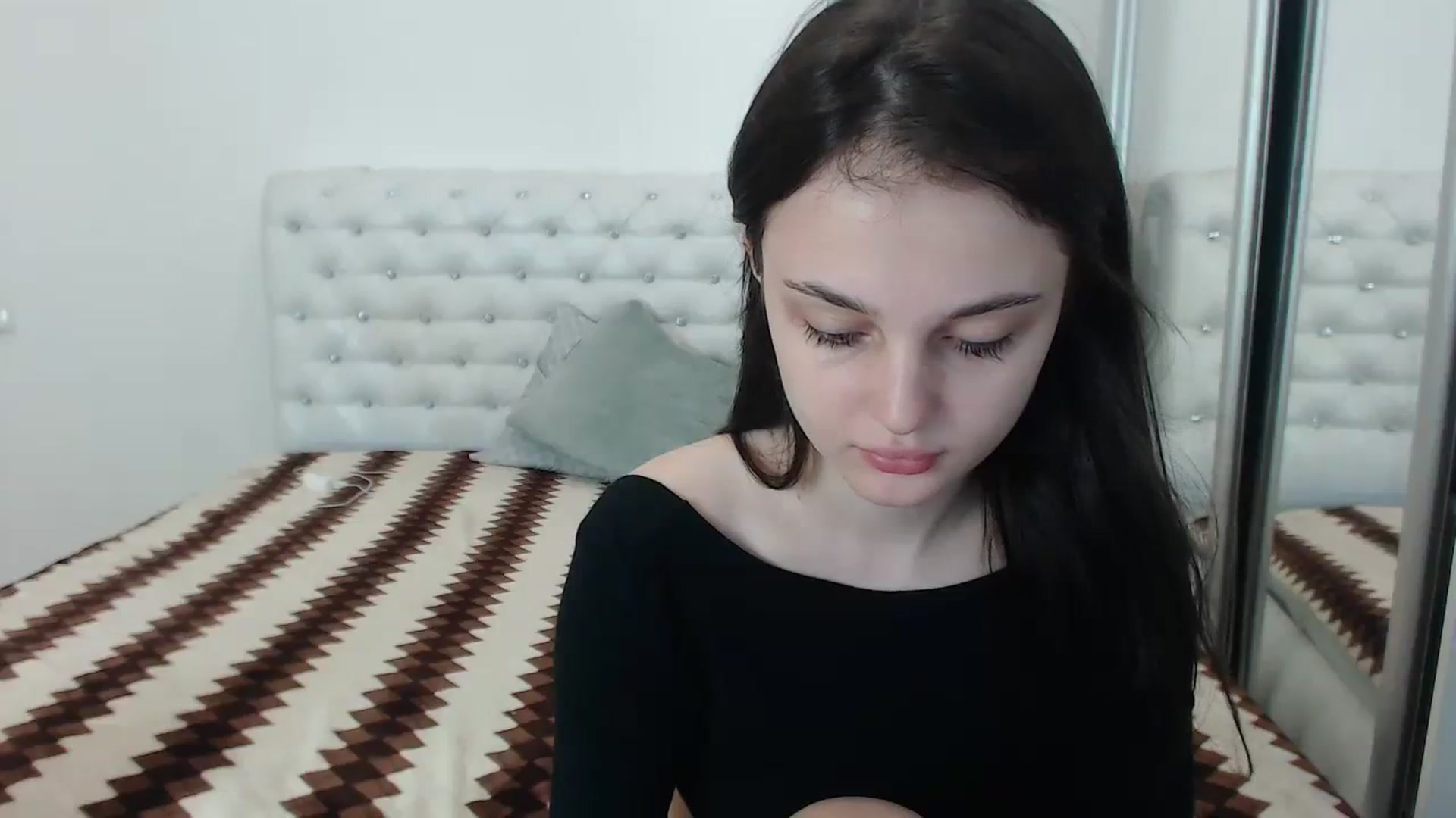 Gallery image thumbnail from Gigii_ulala_'s myfreecams stream on, 08/17/2023, 07:43 image 7 of 20