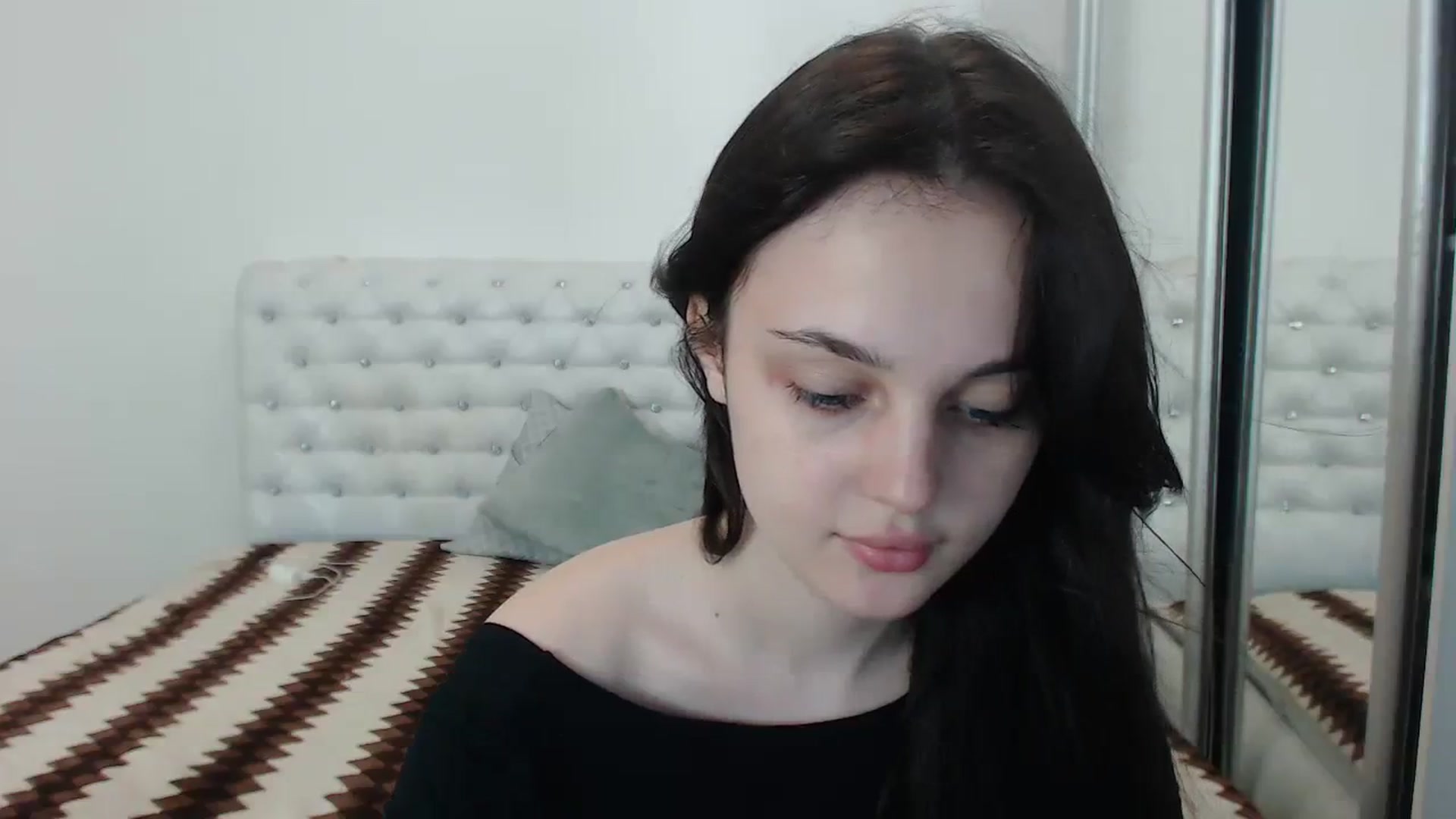 Gallery image thumbnail from Gigii_ulala_'s myfreecams stream on, 08/17/2023, 08:29 image 7 of 20