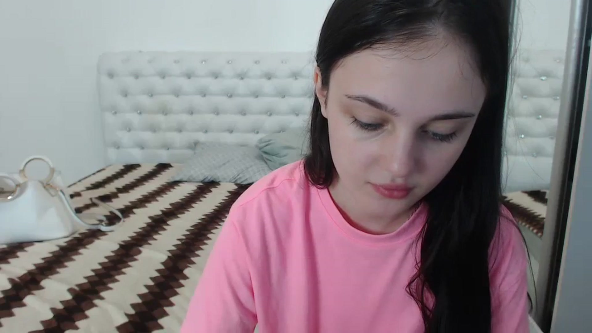 Gallery image thumbnail from Gigii_ulala_'s myfreecams stream on, 08/25/2023, 14:37 image 14 of 20