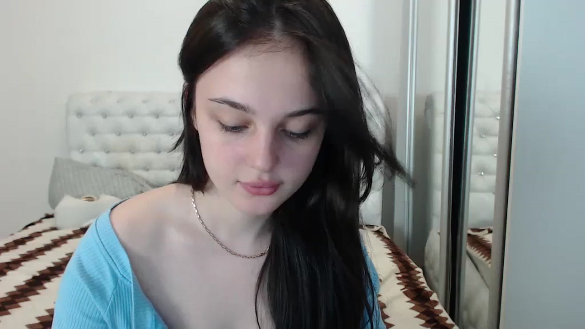 Gallery image thumbnail from Gigii_ulala_'s myfreecams stream on, 09/04/2023, 14:06 image 2 of 20