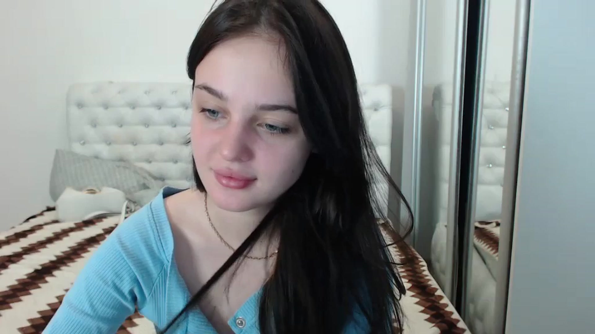 Gallery image thumbnail from Gigii_ulala_'s myfreecams stream on, 09/04/2023, 14:06 image 11 of 20