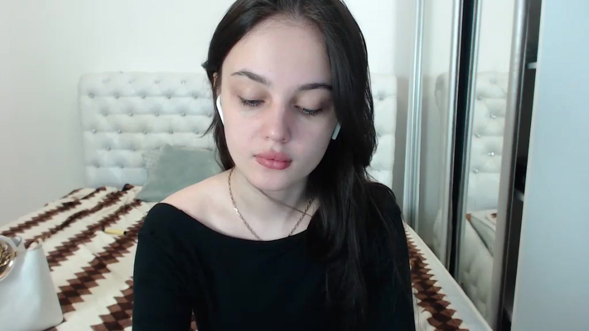 Gallery image thumbnail from Gigii_ulala_'s myfreecams stream on, 09/07/2023, 10:21 image 17 of 20