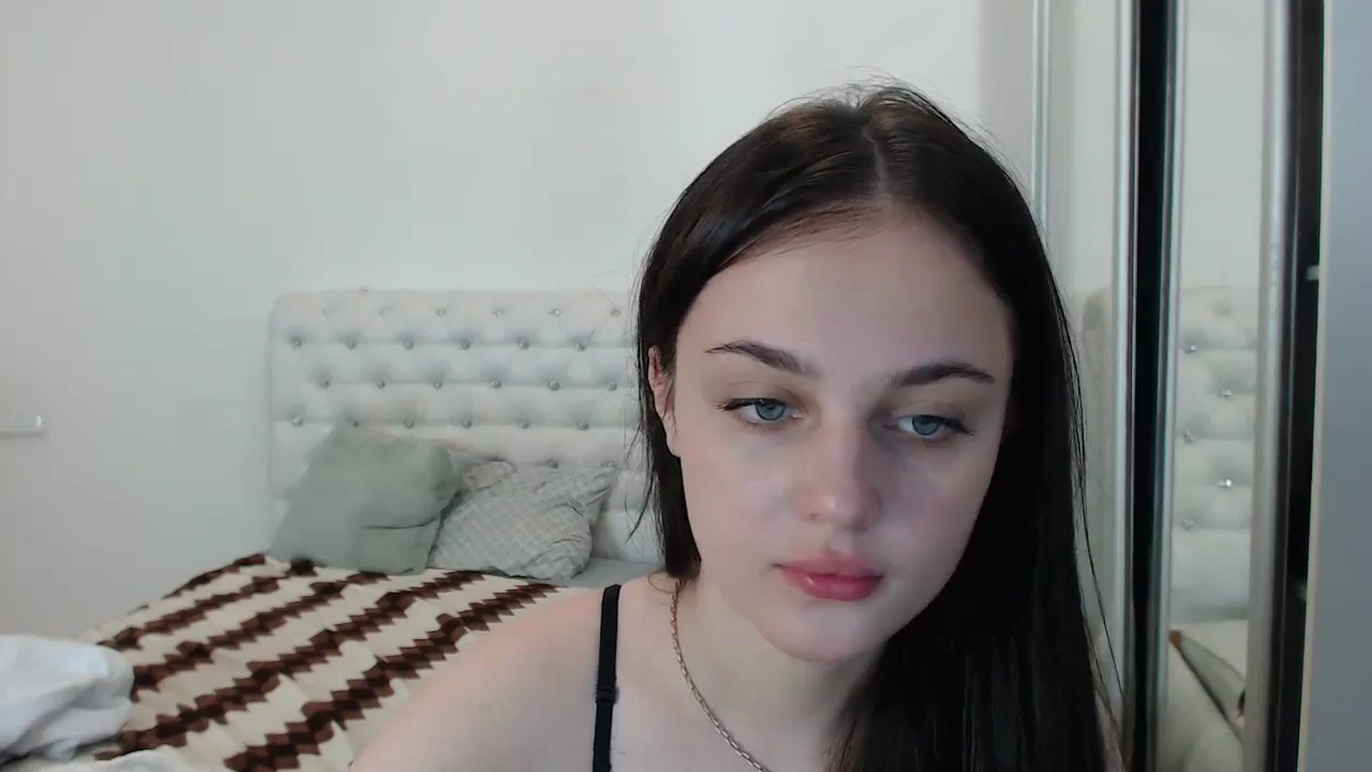 Gallery image thumbnail from Gigii_ulala_'s myfreecams stream on, 09/16/2023, 12:51 image 13 of 20