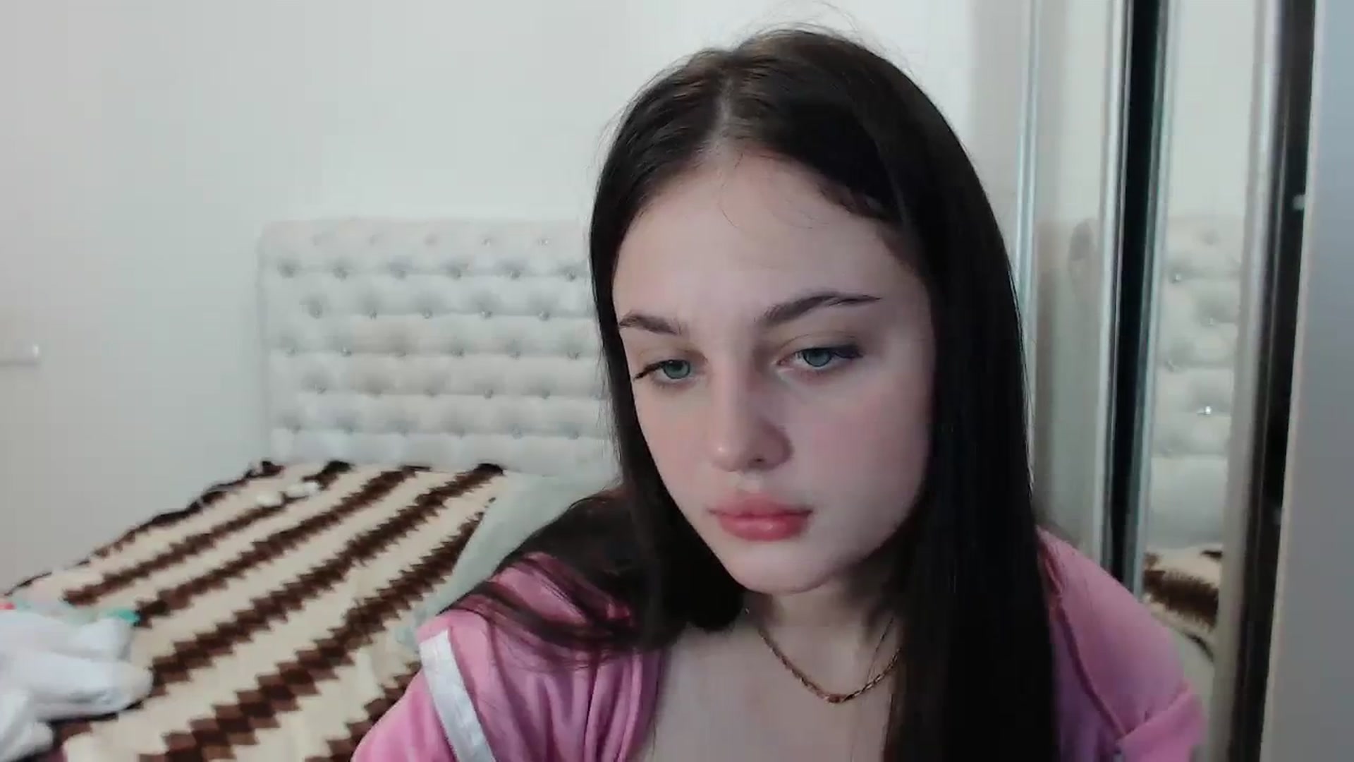 Gallery image thumbnail from Gigii_ulala_'s myfreecams stream on, 09/17/2023, 09:45 image 18 of 20