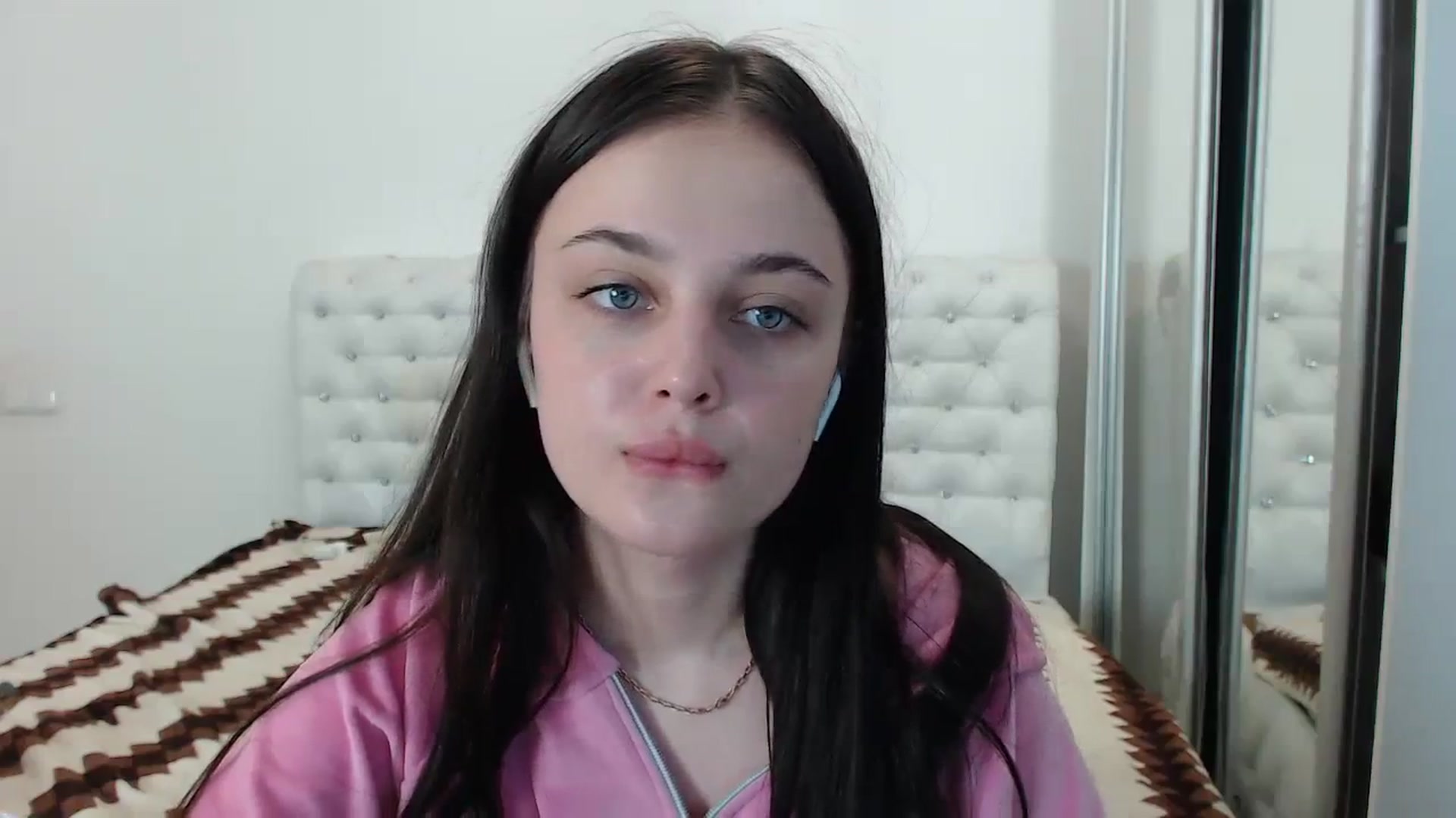 Gallery image thumbnail from Gigii_ulala_'s myfreecams stream on, 09/17/2023, 13:06 image 2 of 20