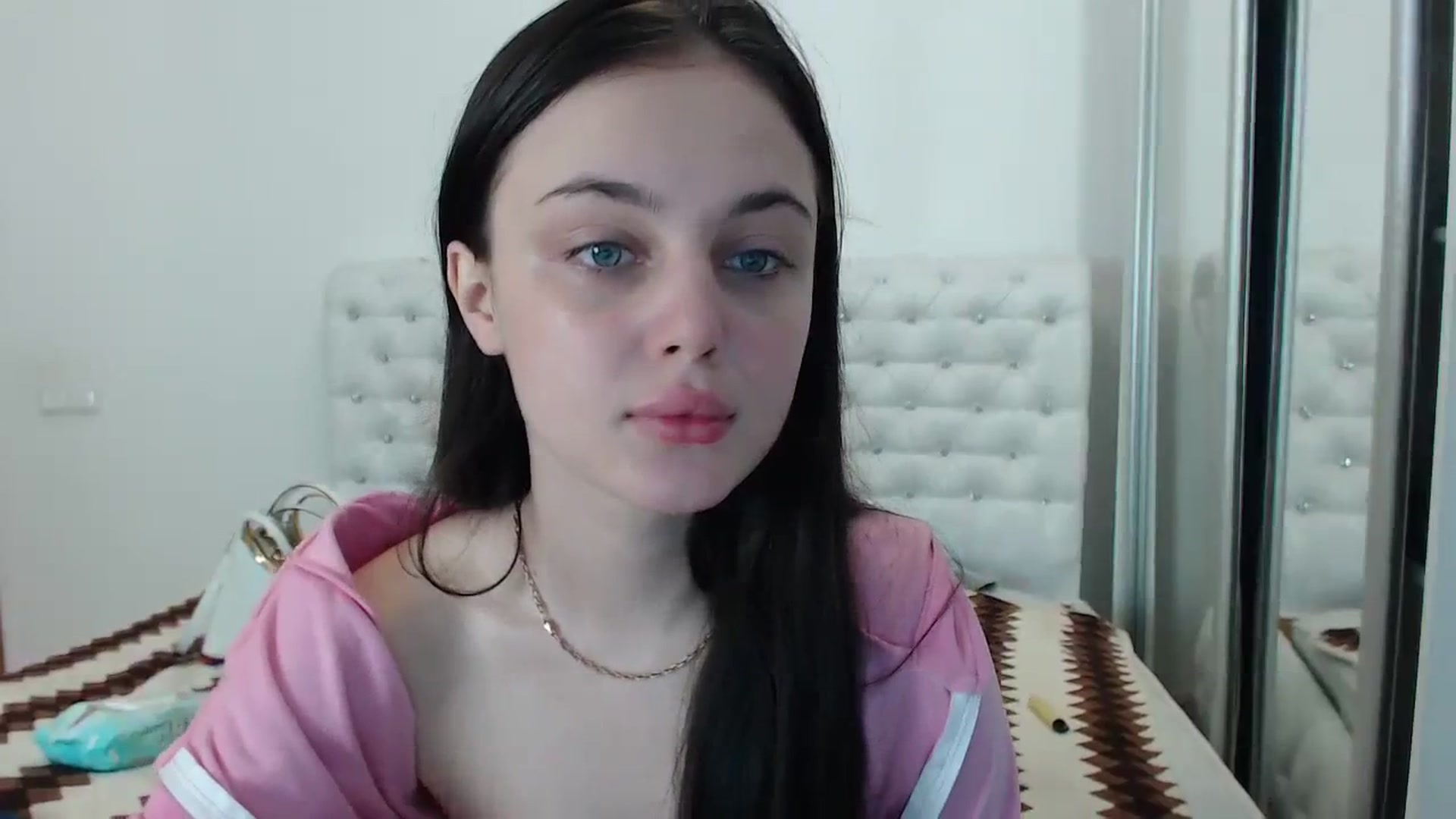 Gallery image thumbnail from Gigii_ulala_'s myfreecams stream on, 09/18/2023, 09:07 image 14 of 20