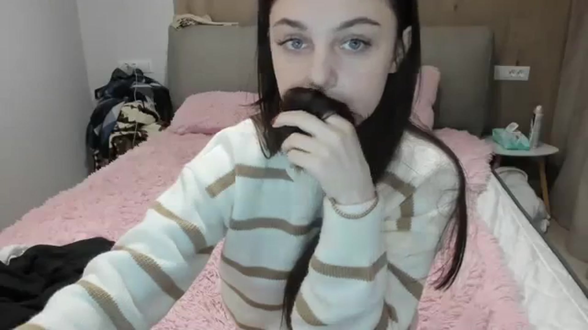 Gallery image thumbnail from Gigii_ulala_'s myfreecams stream on, 11/28/2023, 14:39 image 16 of 20