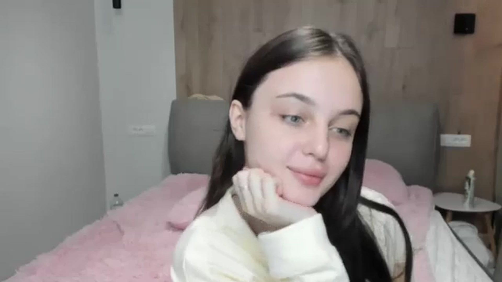 Gallery image thumbnail from Gigii_ulala_'s myfreecams stream on, 12/02/2023, 11:35 image 9 of 20