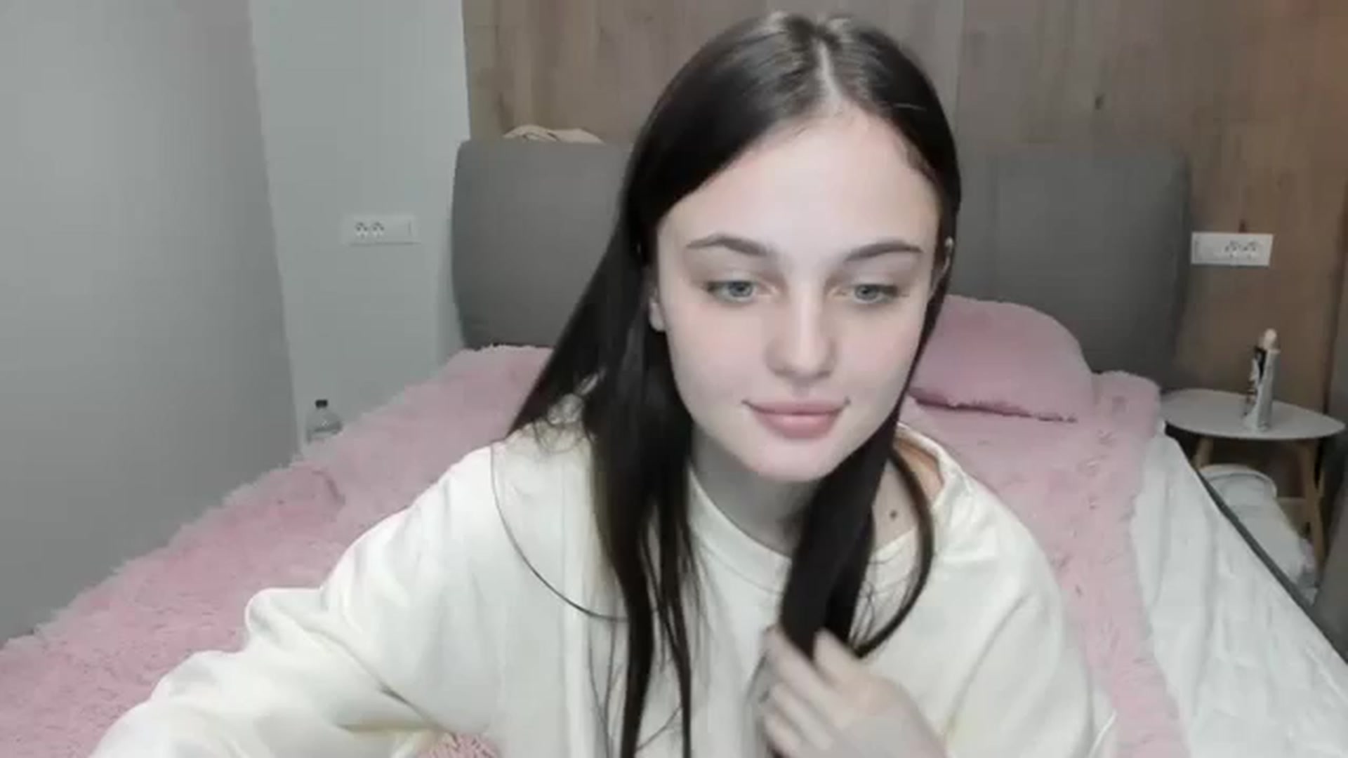 Gallery image thumbnail from Gigii_ulala_'s myfreecams stream on, 12/02/2023, 12:25 image 15 of 20