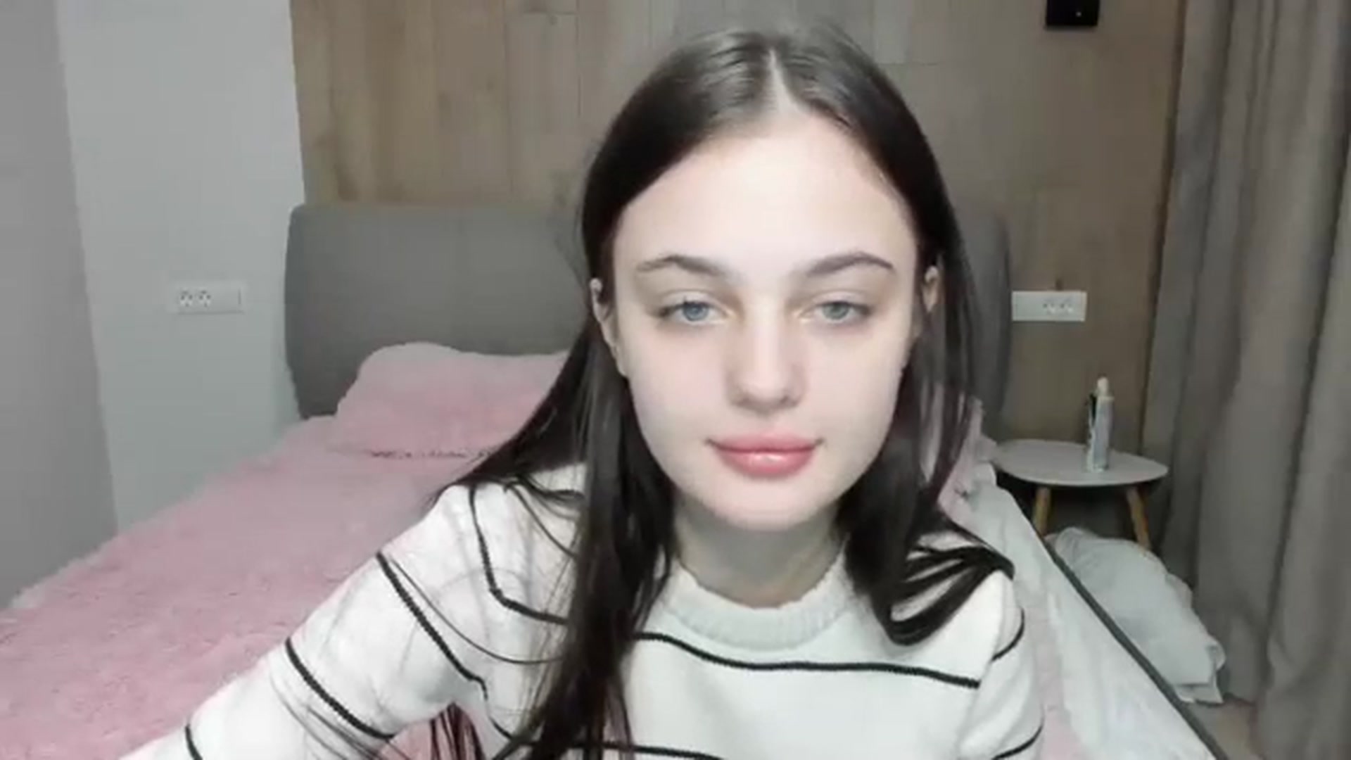 Gallery image thumbnail from Gigii_ulala_'s myfreecams stream on, 12/05/2023, 11:50 image 4 of 20