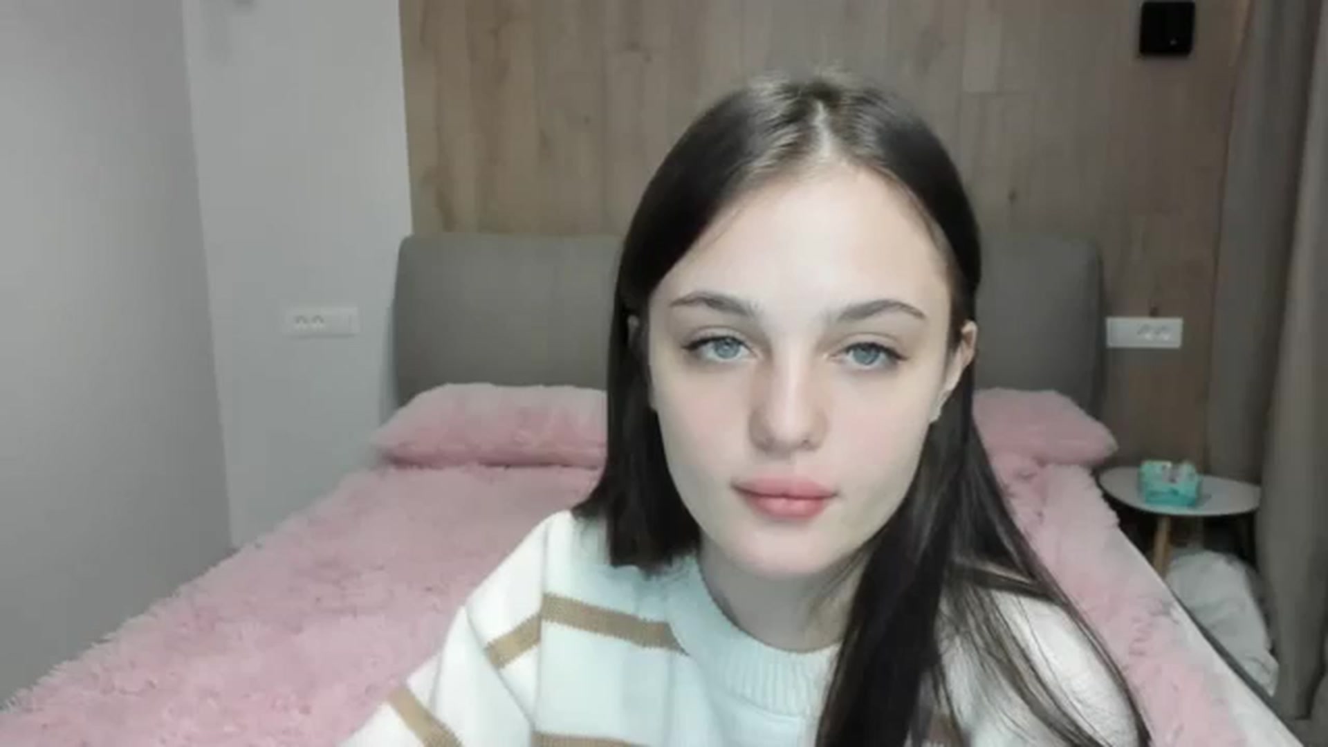 Gallery image thumbnail from Gigii_ulala_'s myfreecams stream on, 12/15/2023, 16:10 image 9 of 20