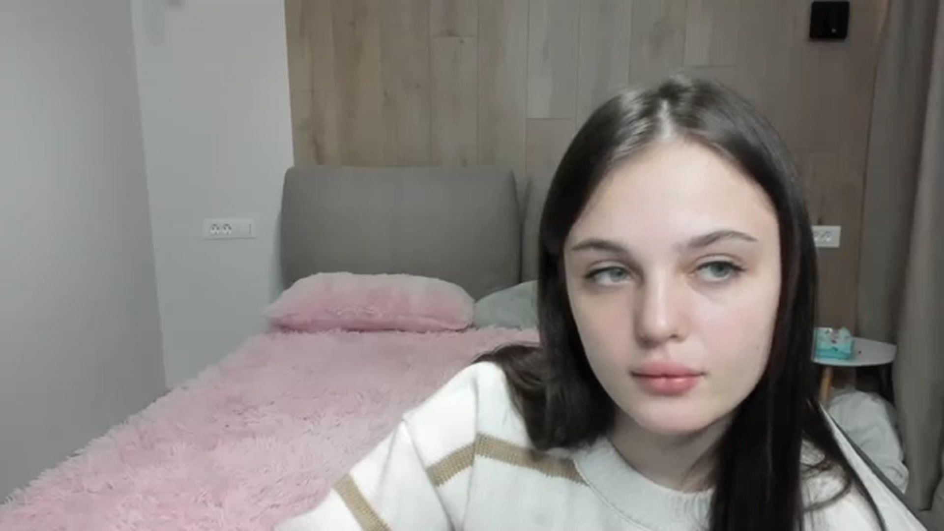 Gallery image thumbnail from Gigii_ulala_'s myfreecams stream on, 12/15/2023, 16:10 image 18 of 20