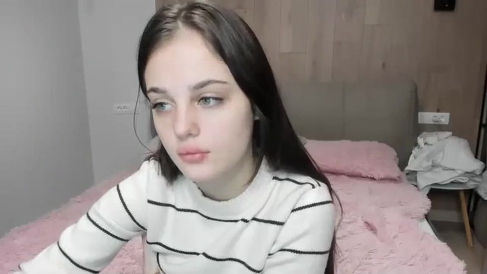 Gallery image thumbnail from Gigii_ulala_'s myfreecams stream on, 12/22/2023, 17:20 image 6 of 20