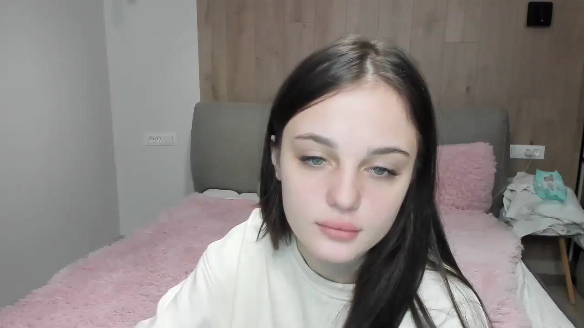 Gallery image thumbnail from Gigii_ulala_'s myfreecams stream on, 12/23/2023, 15:01 image 6 of 20