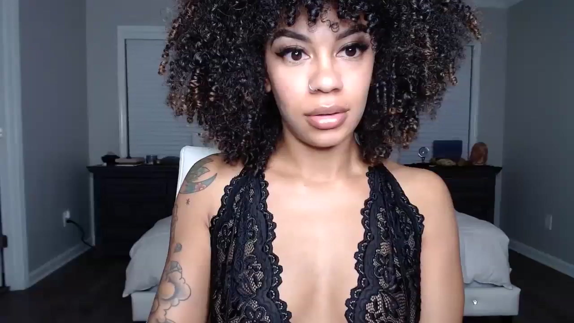 Gallery image thumbnail from GigisKittyCat's myfreecams stream on, 10/09/2023, 02:57 image 2 of 20